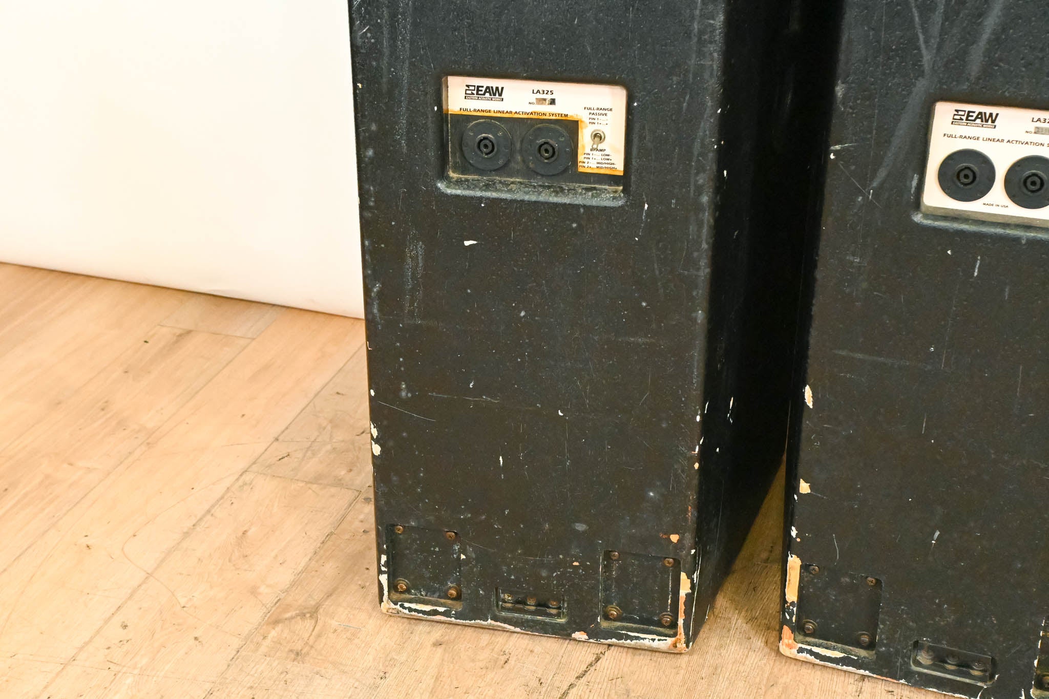EAW LA325 3-Way Full-Range Loudspeaker (PAIR)