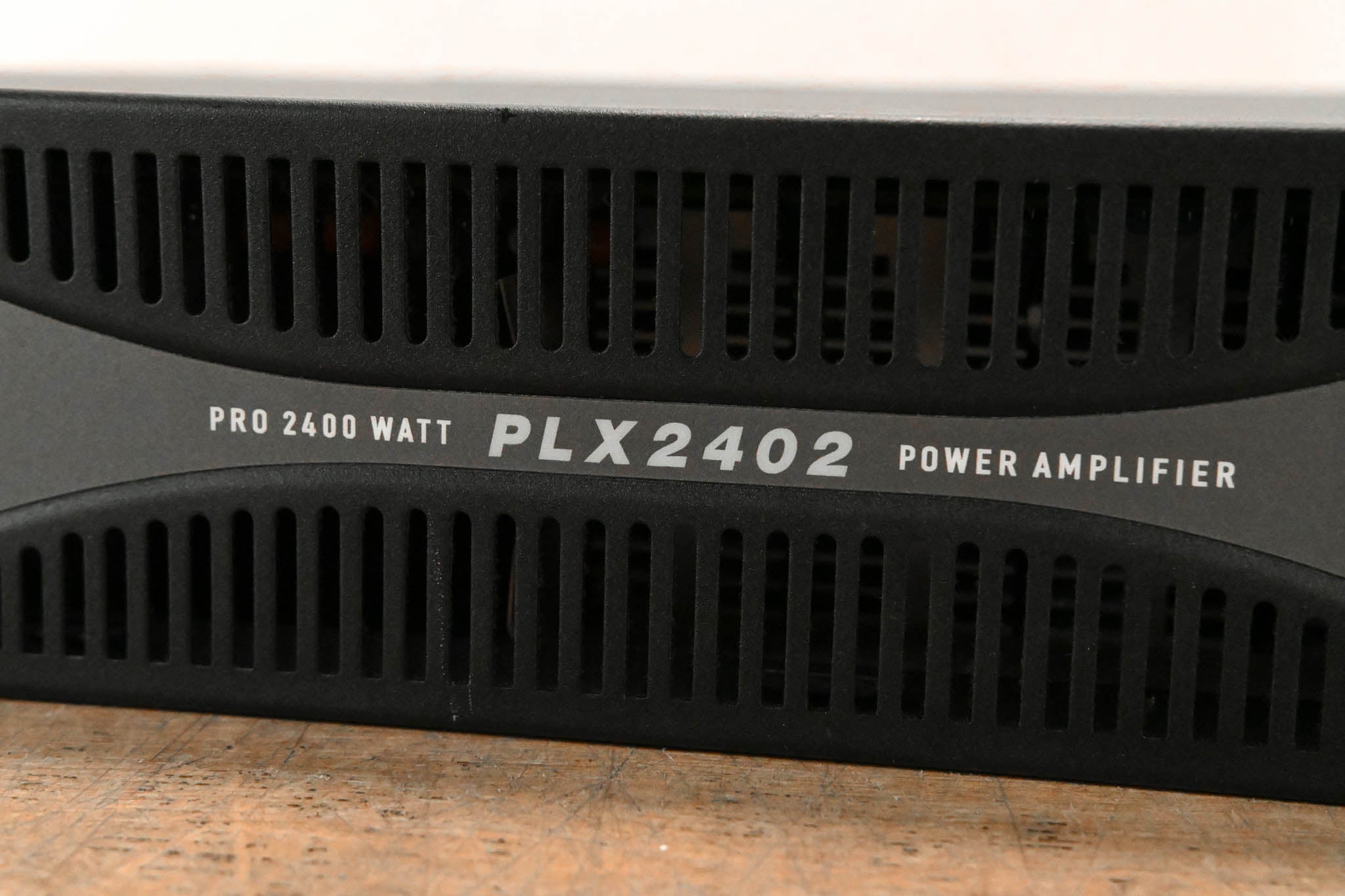 QSC PLX2402 2-Channel Power Amplifier