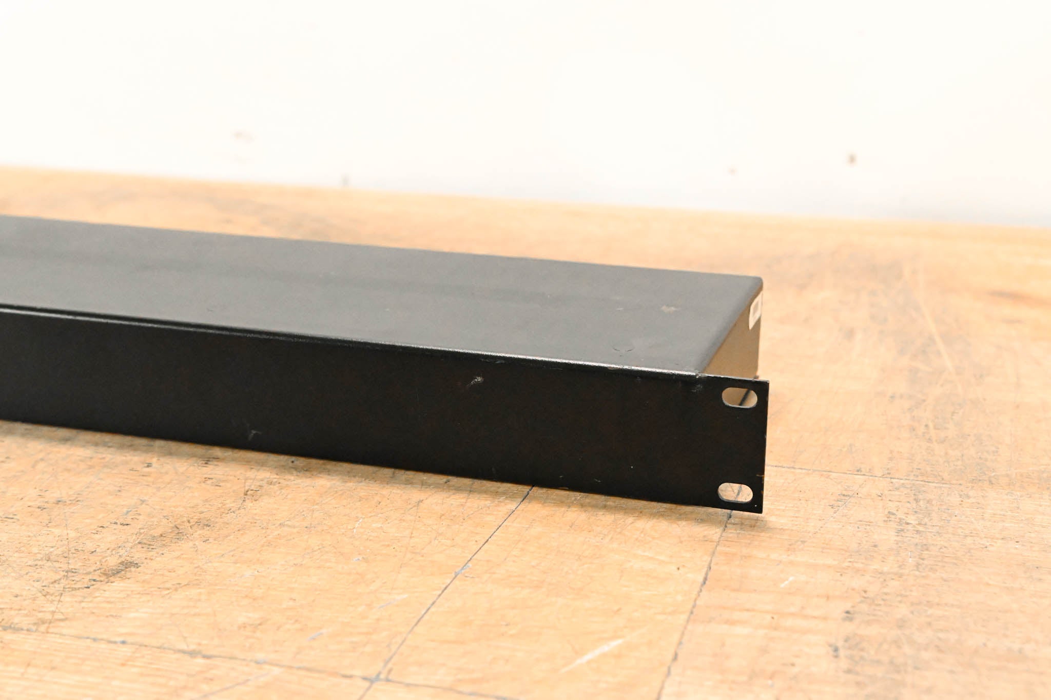 Whirlwind SPC83 8-Channel Mic Splitter w/ 1 Direct & 2 Isolated Outputs