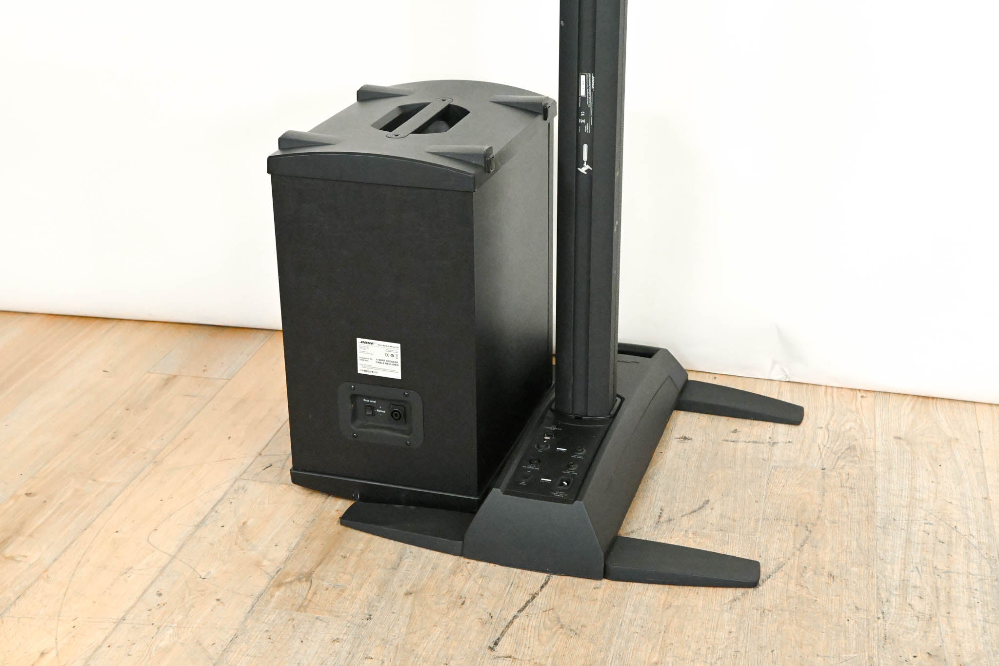 Bose L1 Model II with B2 Bass Module - Portable PA System