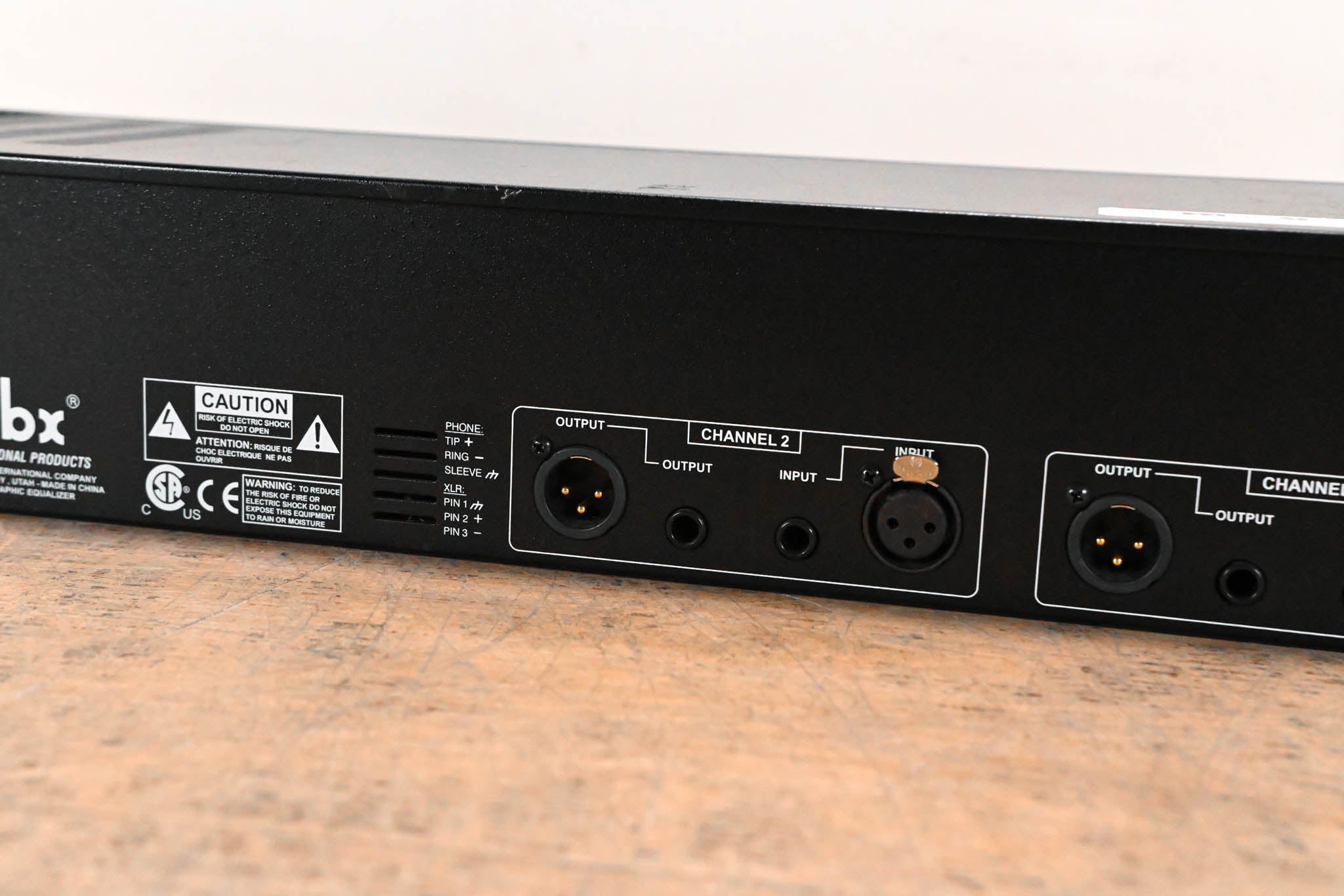 dbx 231 Dual-Channel 31-Band Graphic Equalizer