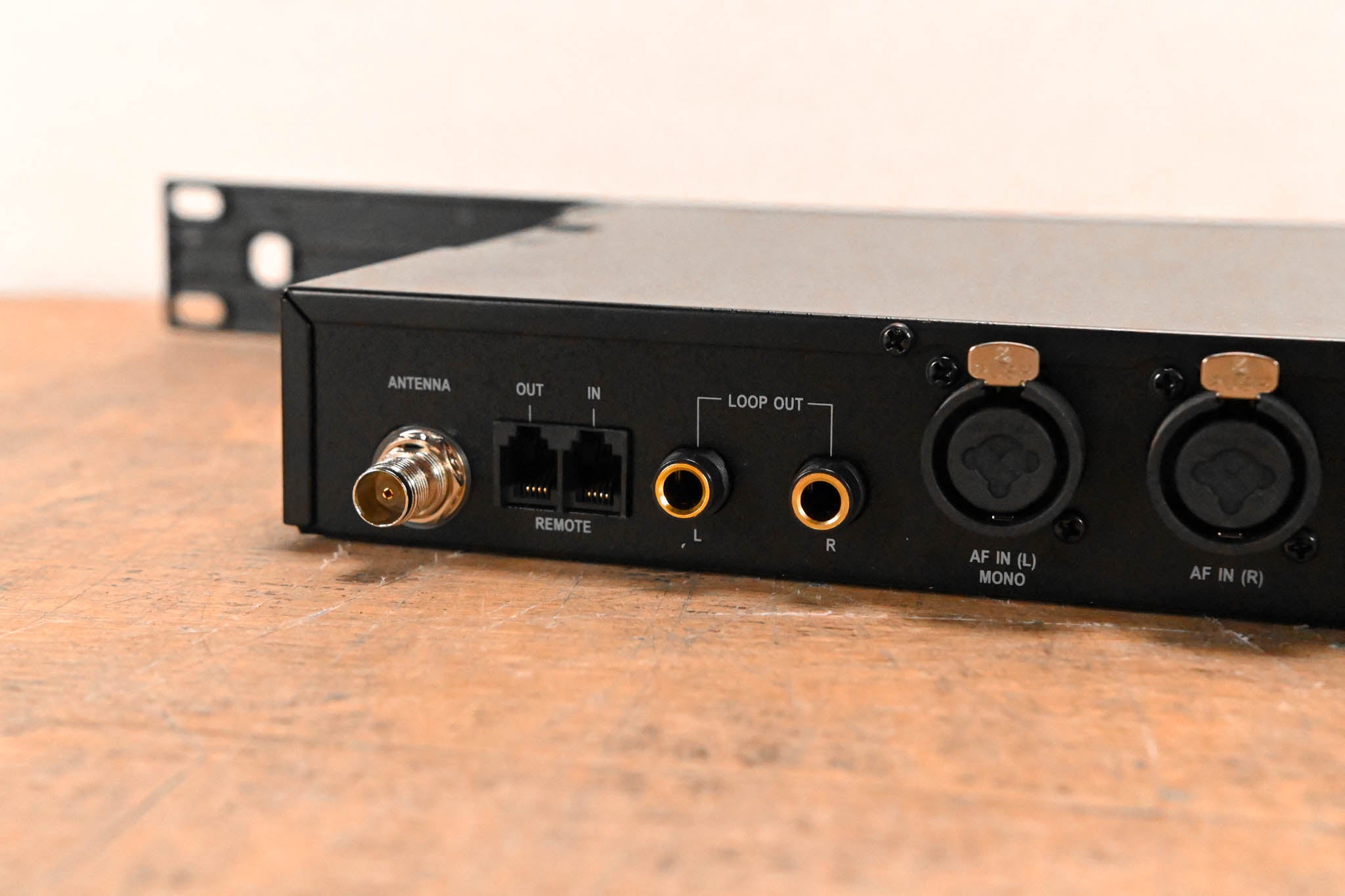 Mipro MI-909T UHF Digital Stereo Transmitter - 5E Band