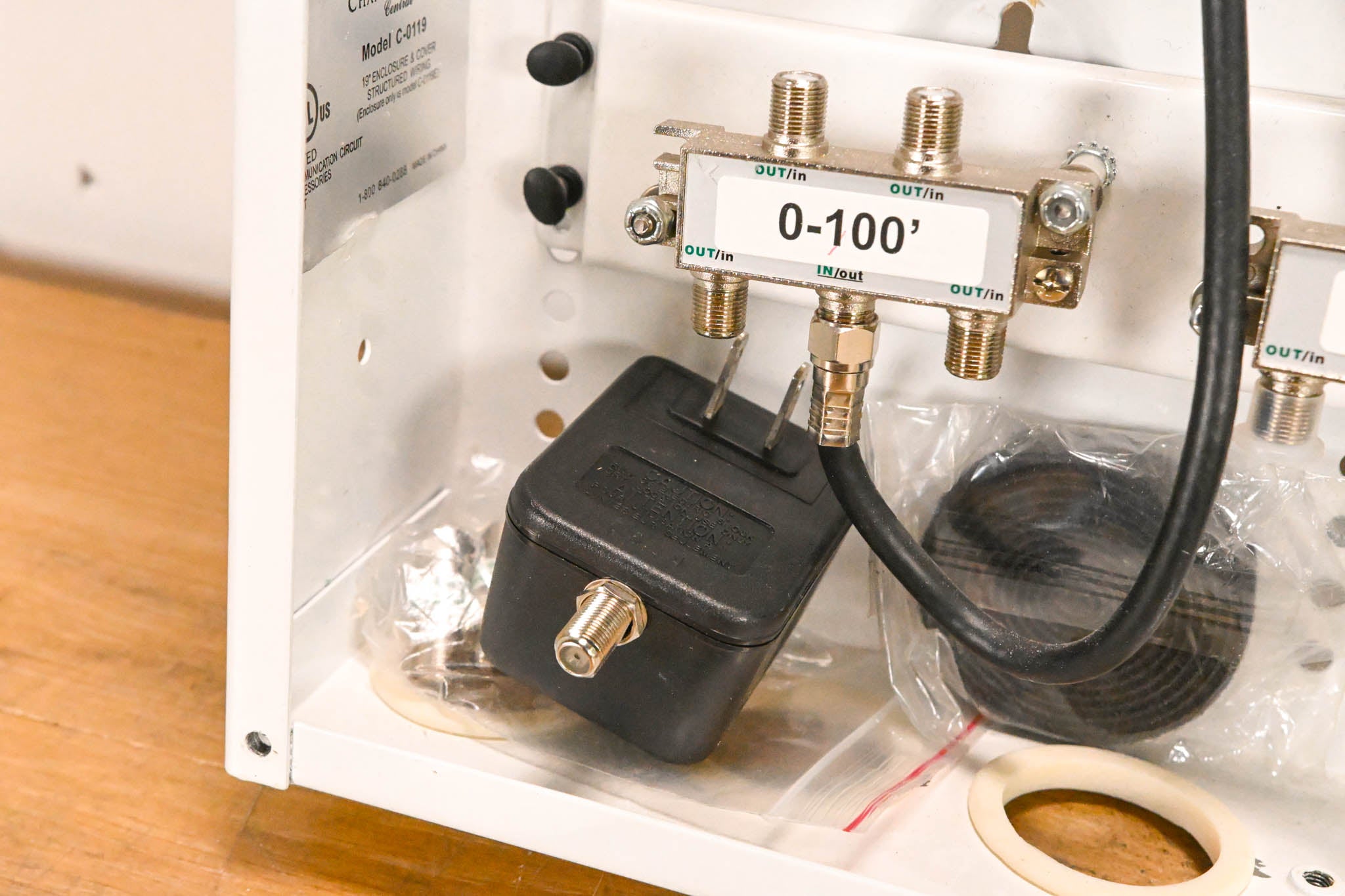 Channel Vision DP-3/12-II Amplified RF Coax Distribution Panel