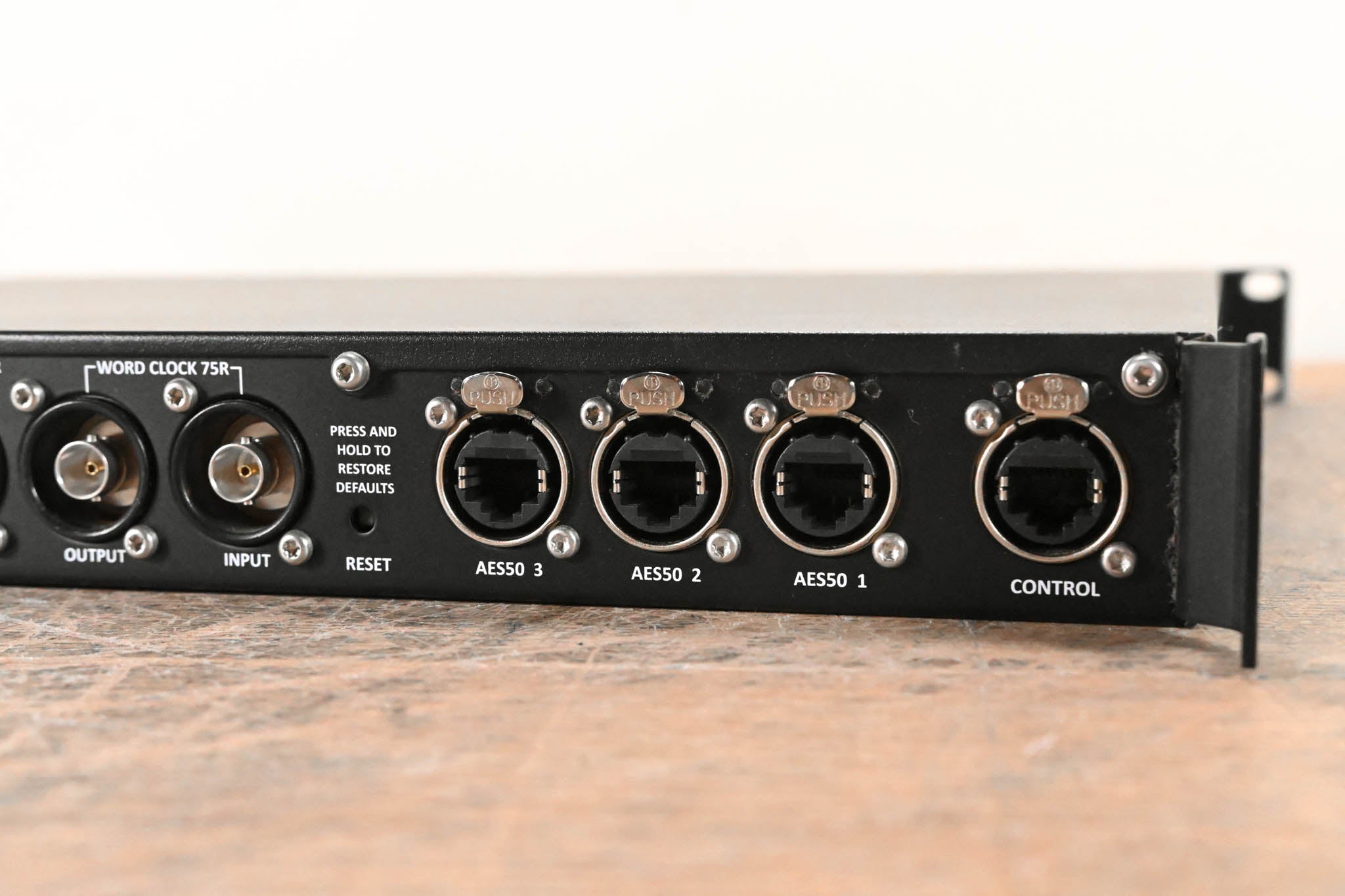 Klark Teknik DN9650 Digital Audio Network Bridge