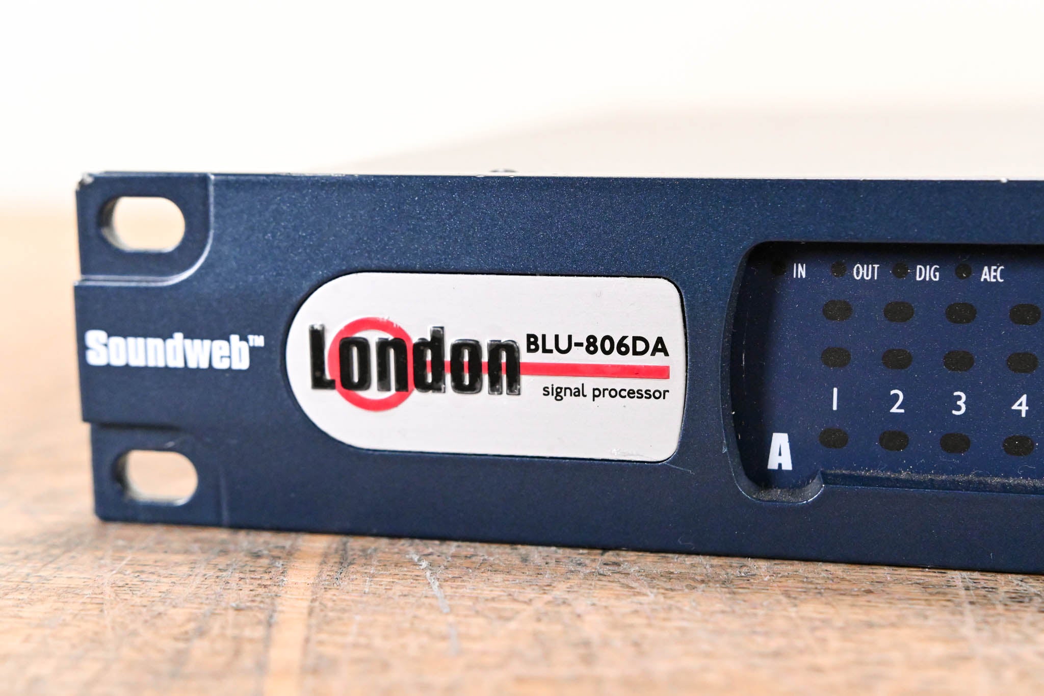 BSS London BLU-806DA Signal Processor with BLU link and Dante / AES67