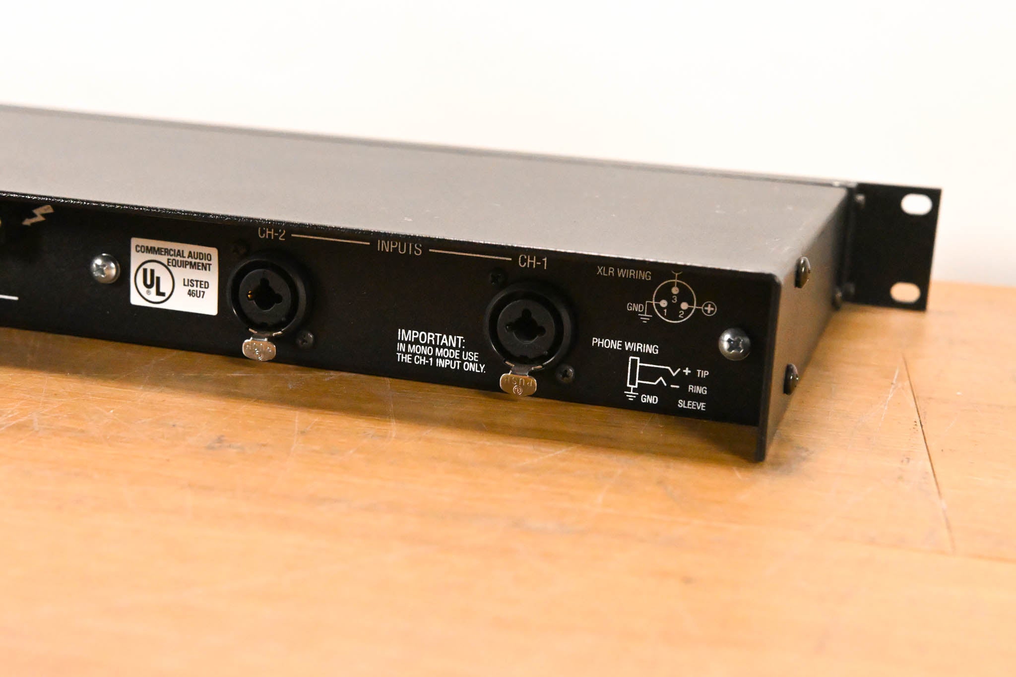 Crown D-75A 2-Channel Power Amplifier
