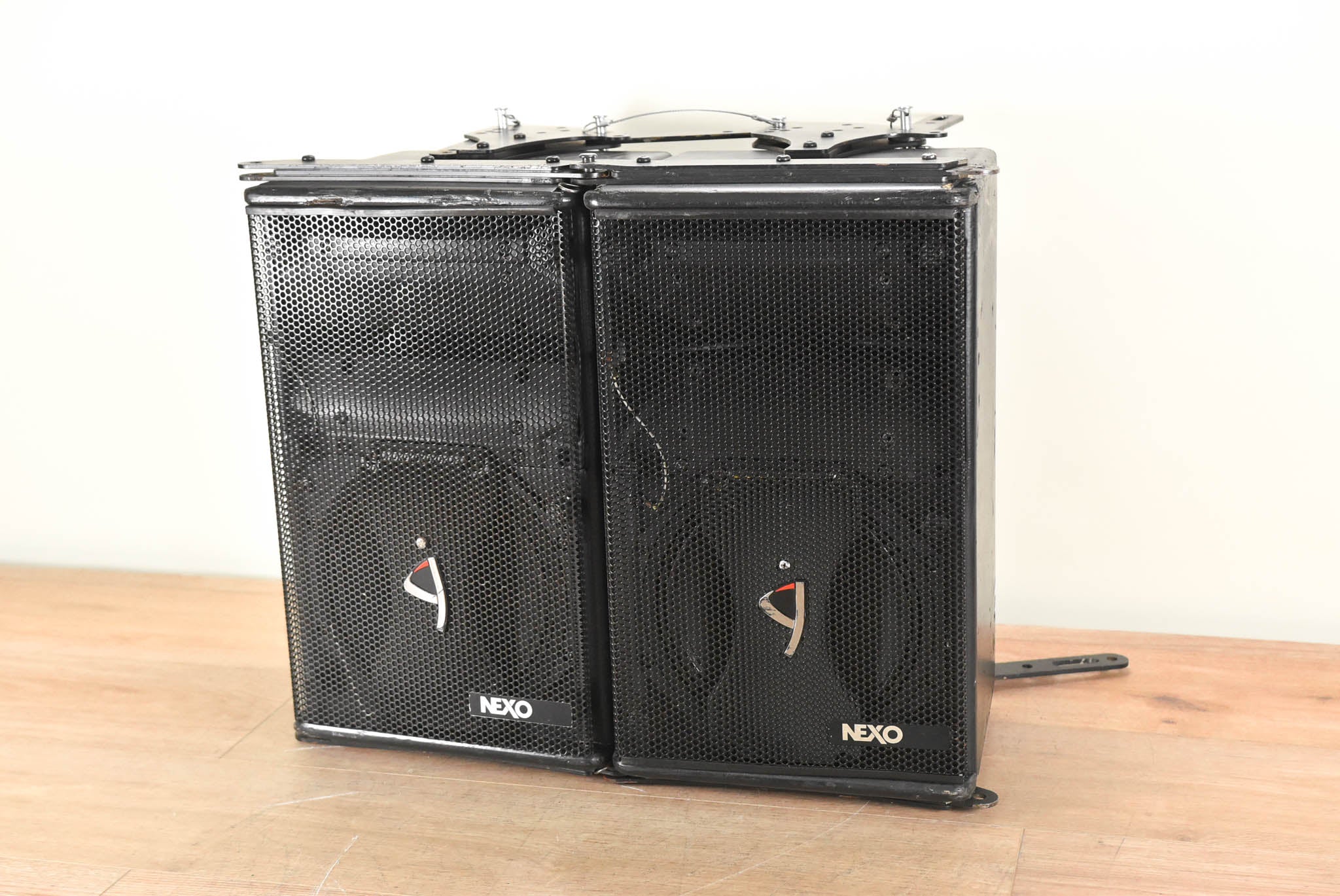 NEXO GEO S805 Compact High-Output Array Module (PAIR)