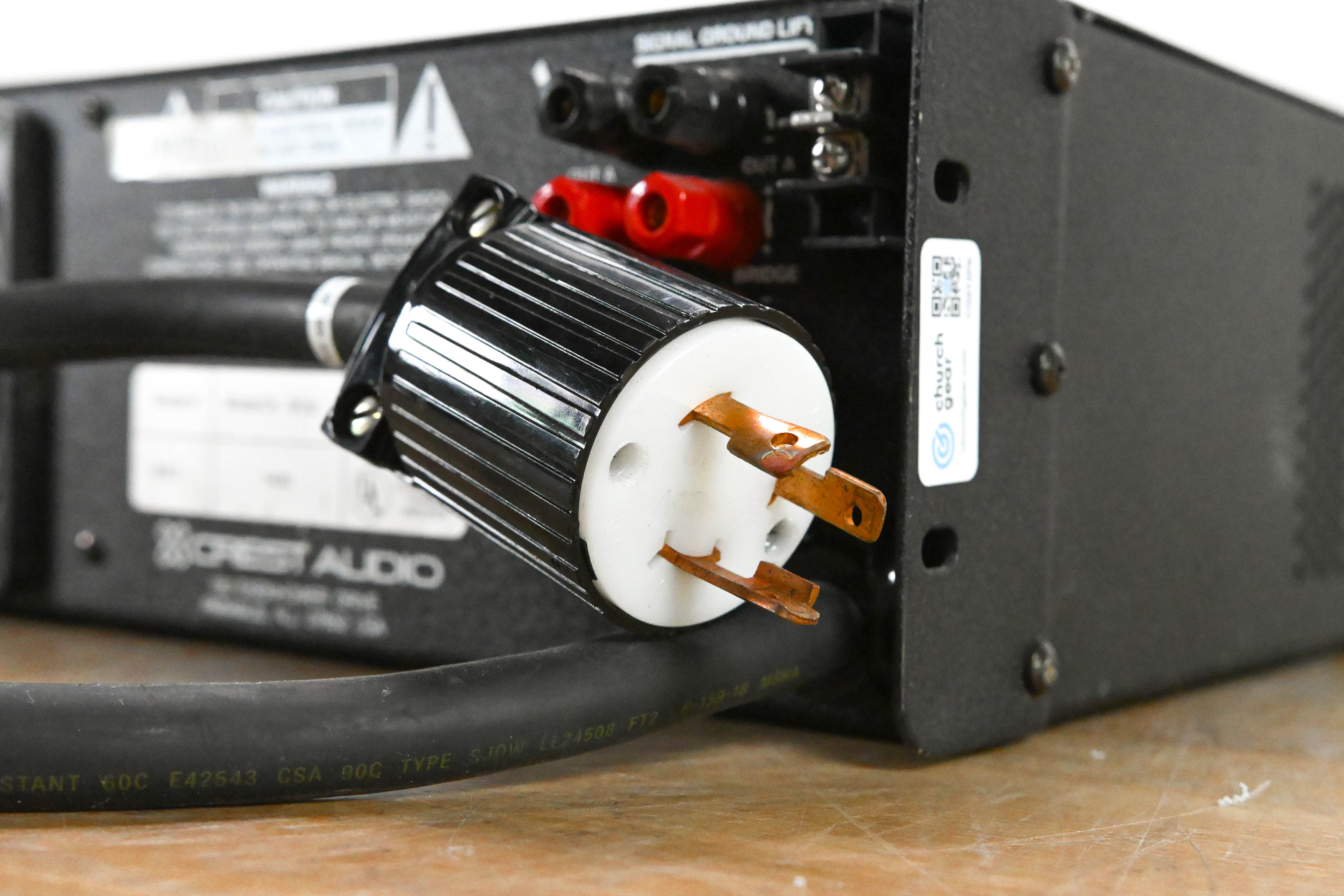 Crest Audio 8001 2-Channel Power Amplifier