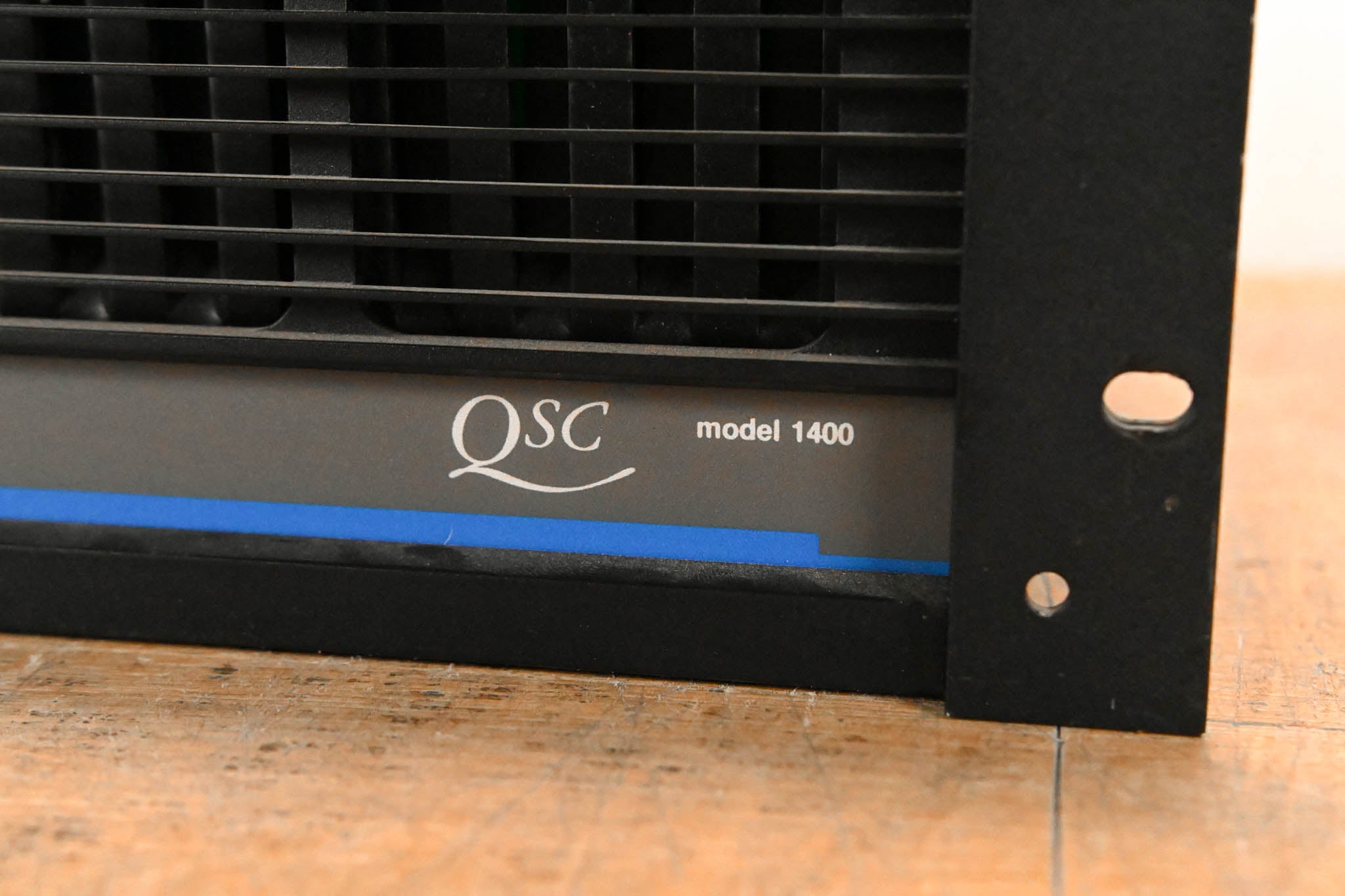 QSC Model 1400 2-Channel Power Amplifier