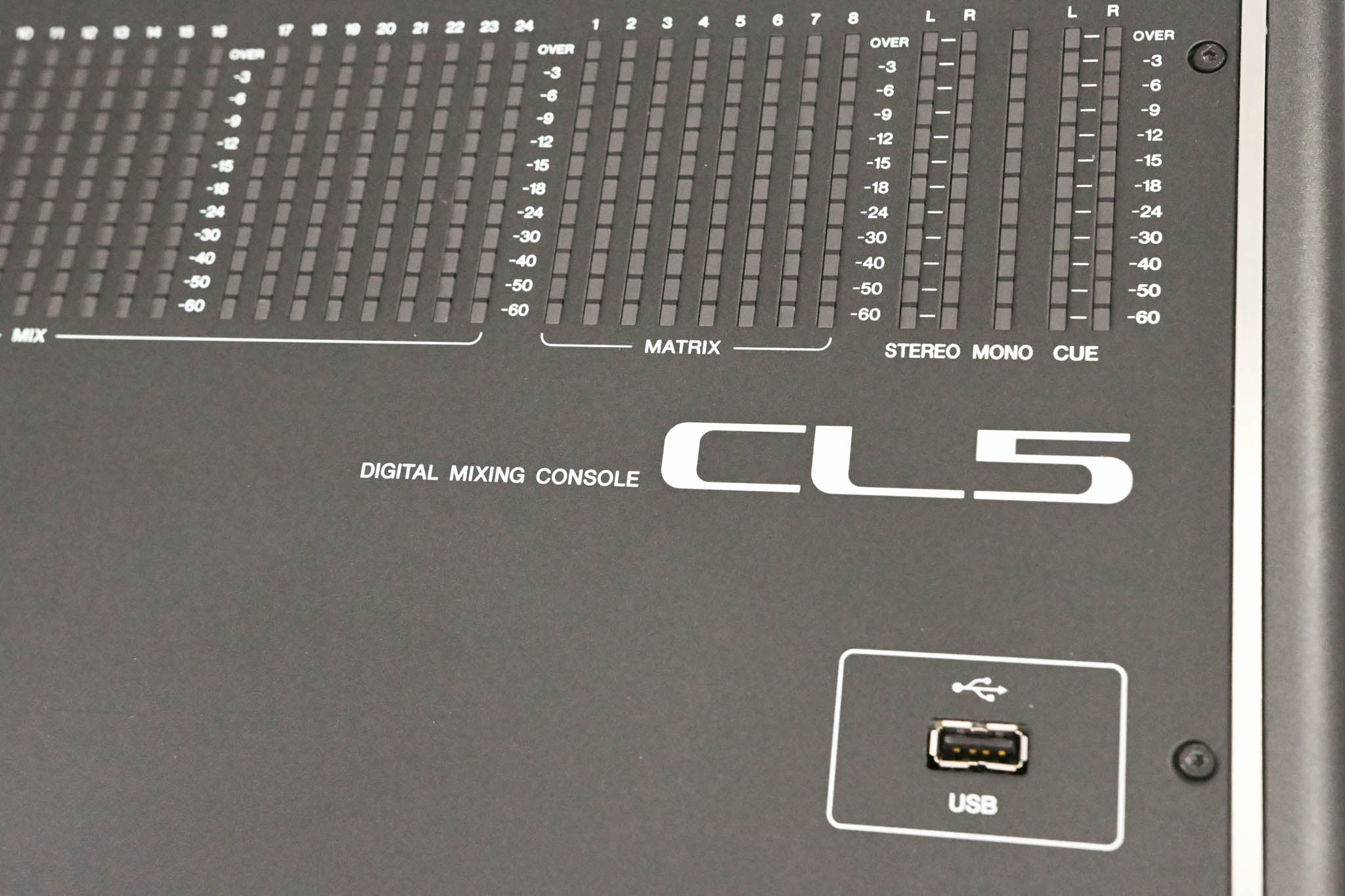 Yamaha CL5 72-Channel Digital Mixing Console