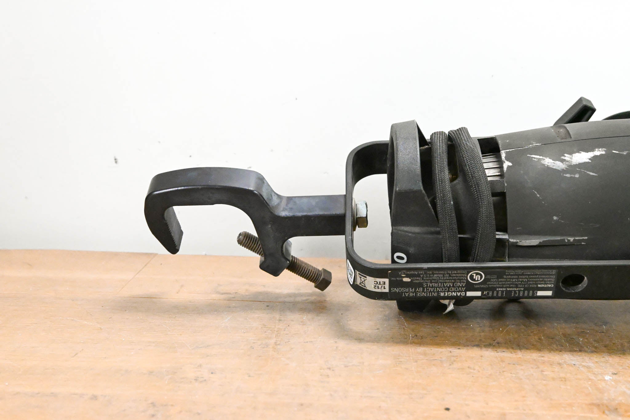 ETC Source Four Jr 25-50 Degree Zoom 750 Ellipsoidal Light