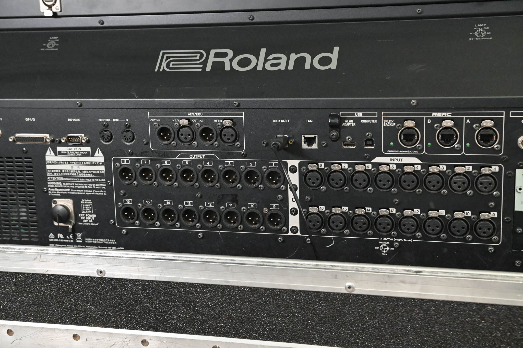 Roland M-5000 Live Mixing Console with Road Case