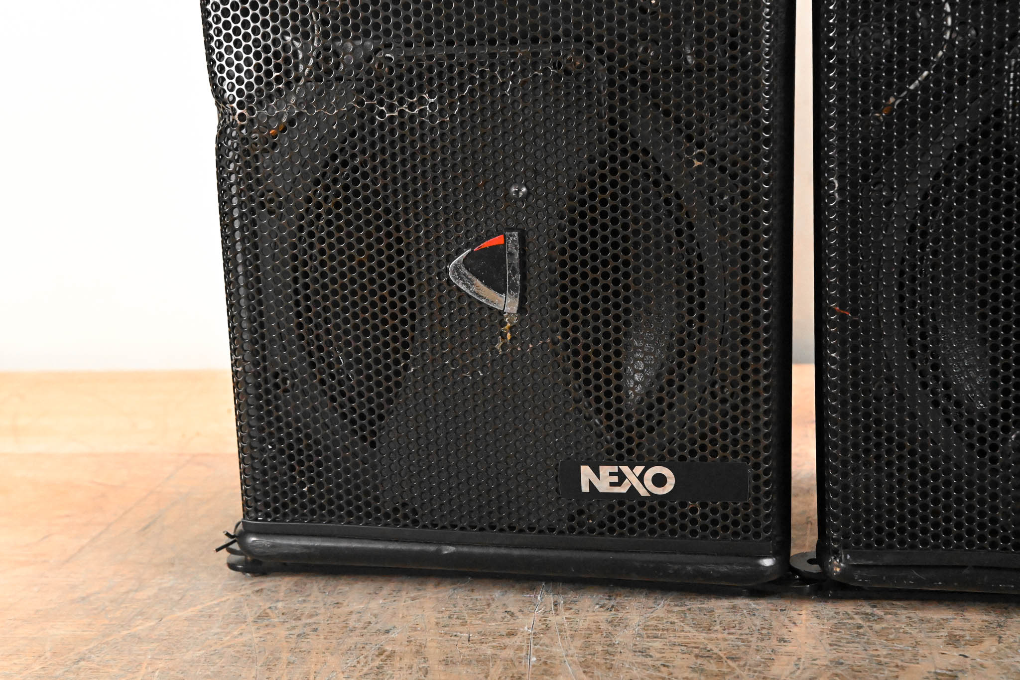 NEXO GEO S805 Compact High-Output Array Module (PAIR)