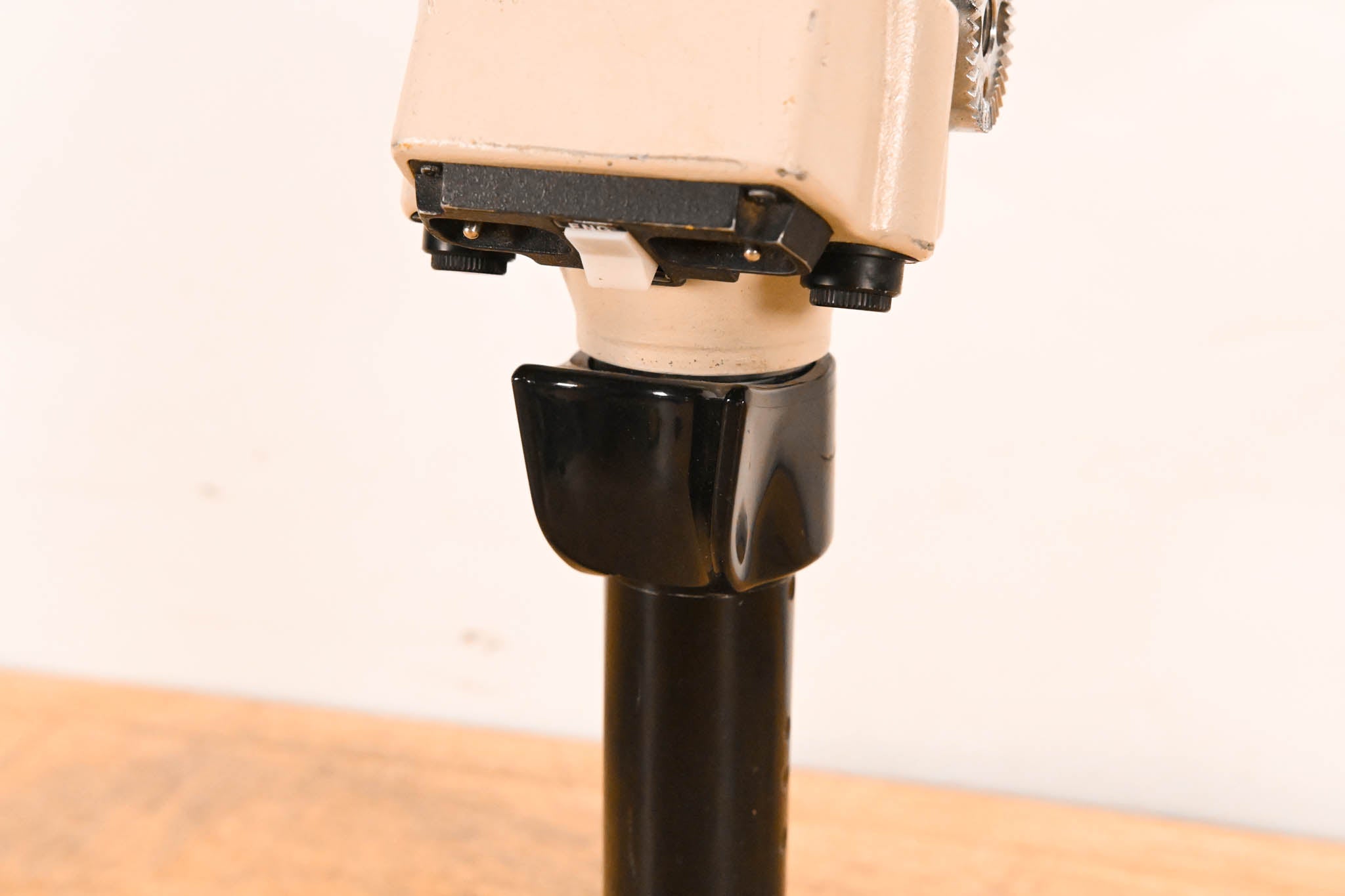 Canon ZDJ-L02 Zoom Demand