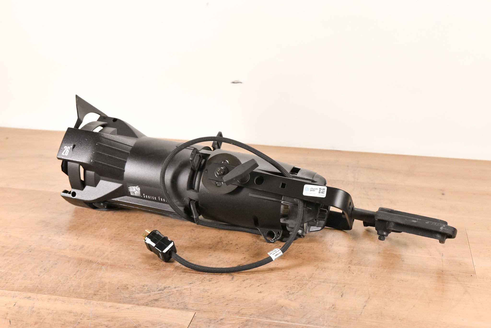 ETC Source Four Jr 26 Degree 575 Ellipsoidal Light