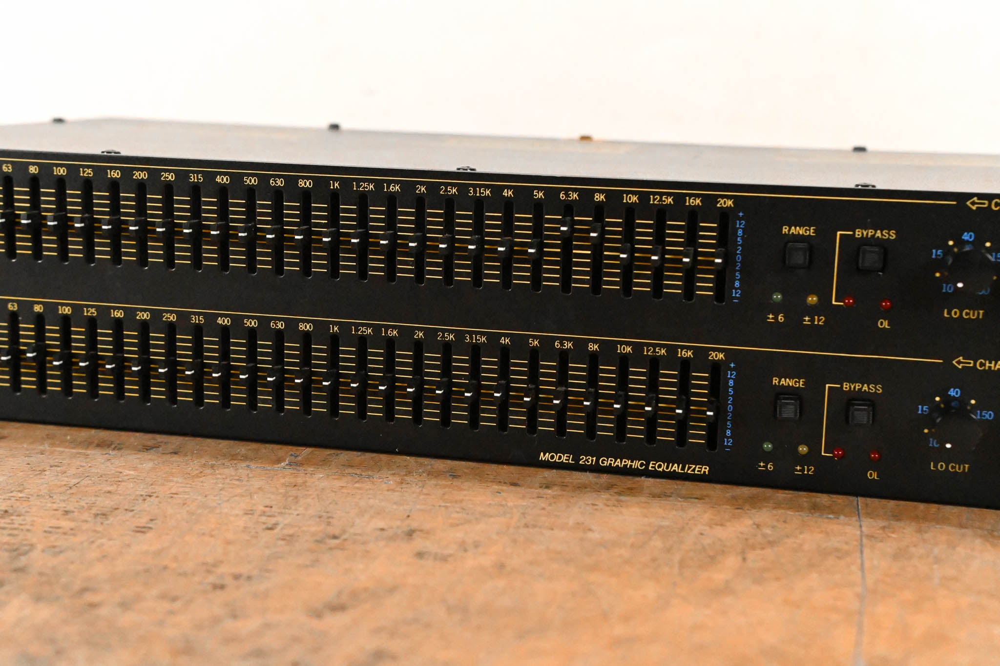 AB International 231 Graphic Equalizer