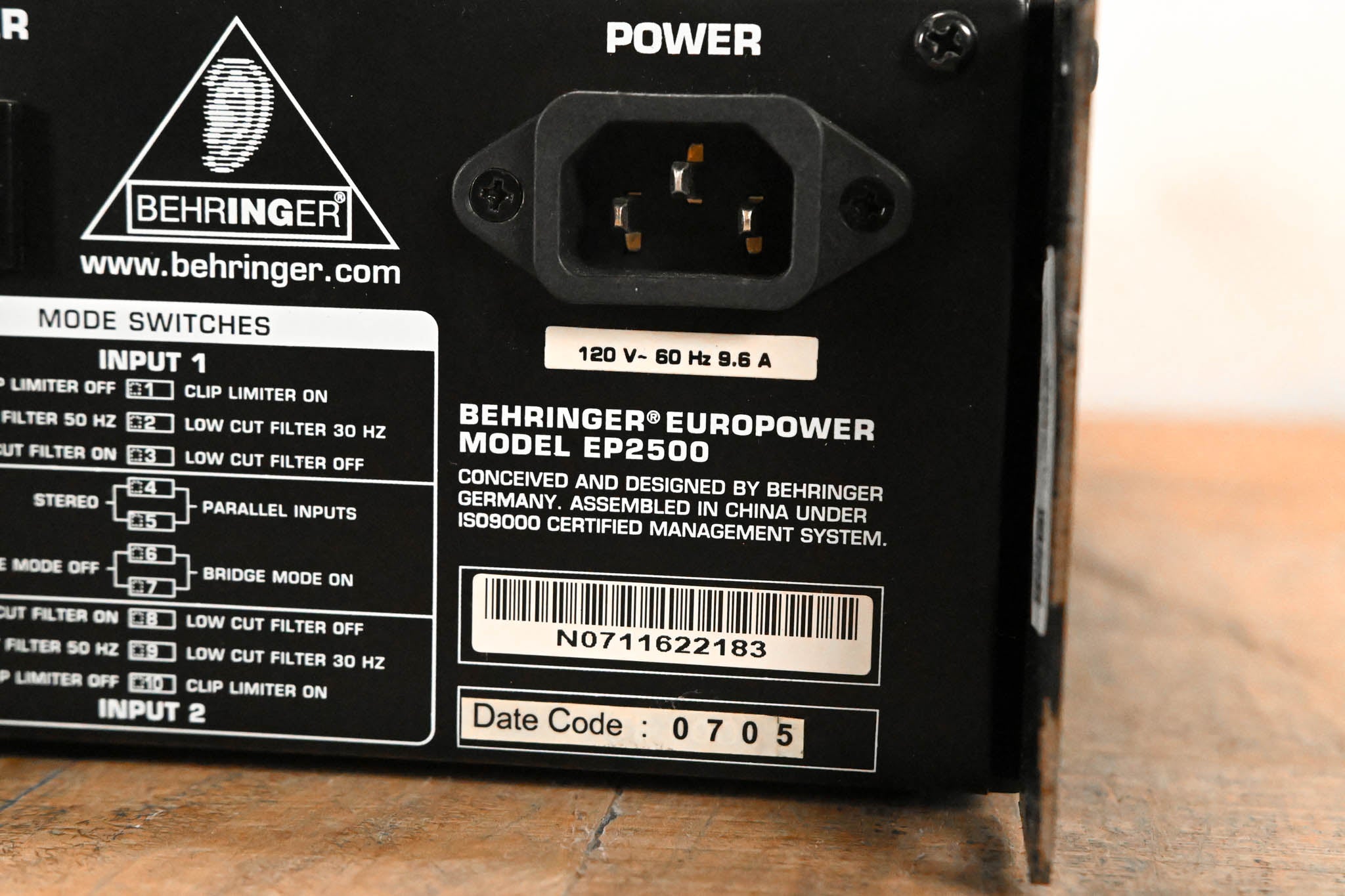 Behringer Europower EP2500 2-Channel Power Amplifier