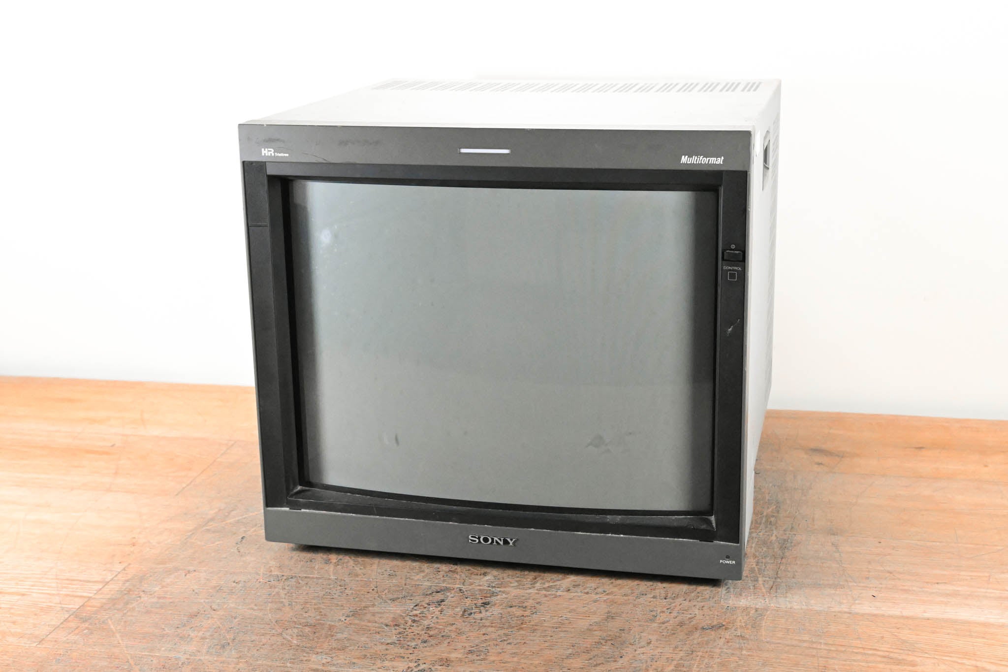 Sony PVM-20L5 CRT Trinitron Color Video Monitor