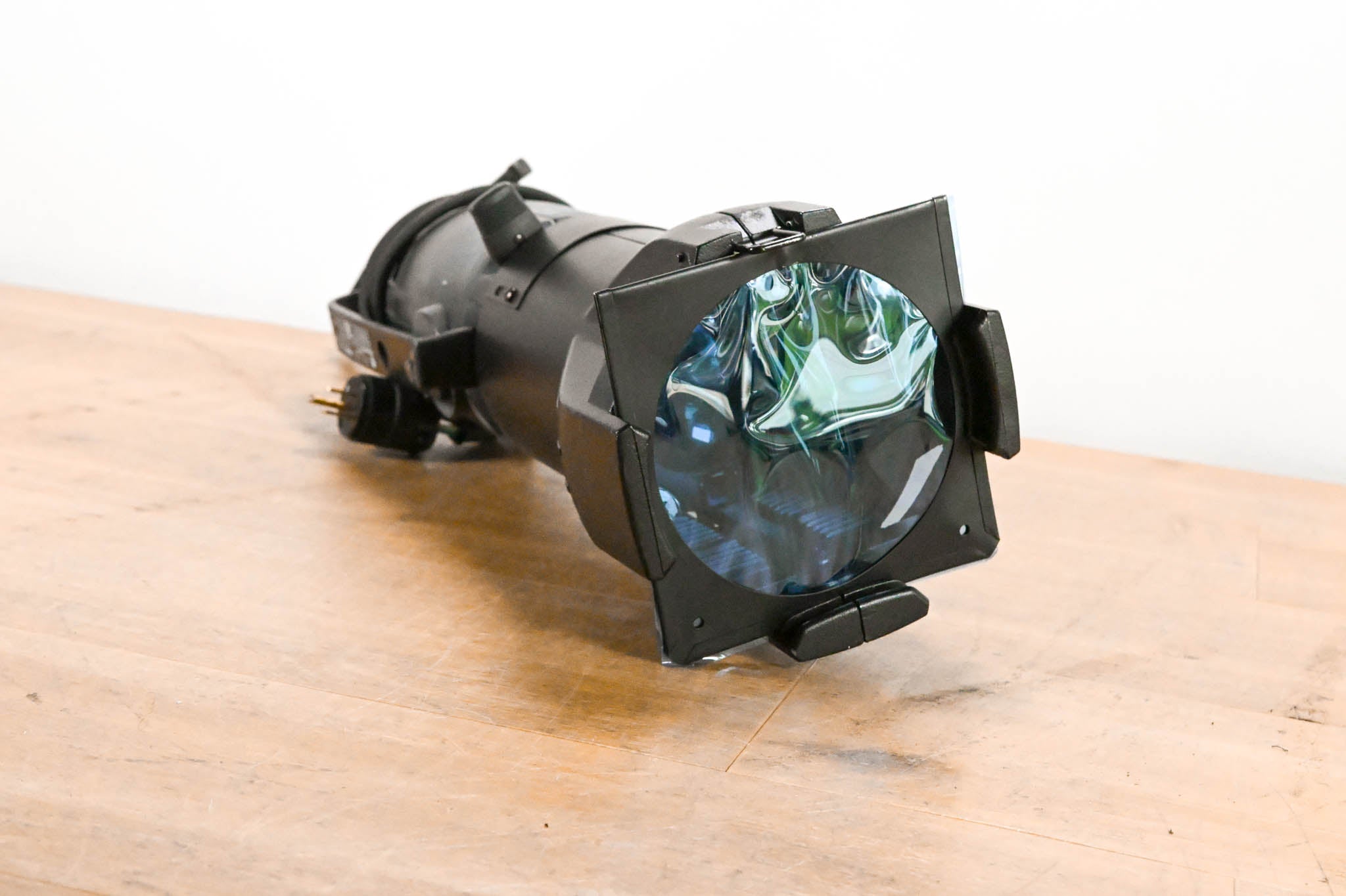ETC Source Four Jr 26 Degree 575 Ellipsoidal Light