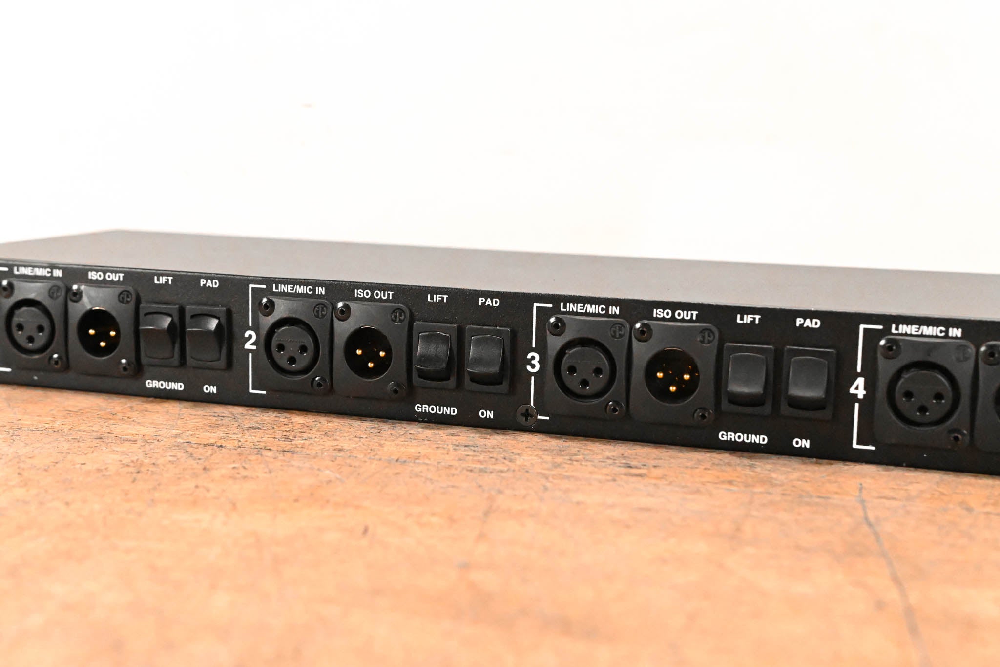 Horizon MS-4 4-Channel Rackmount Mic Splitter
