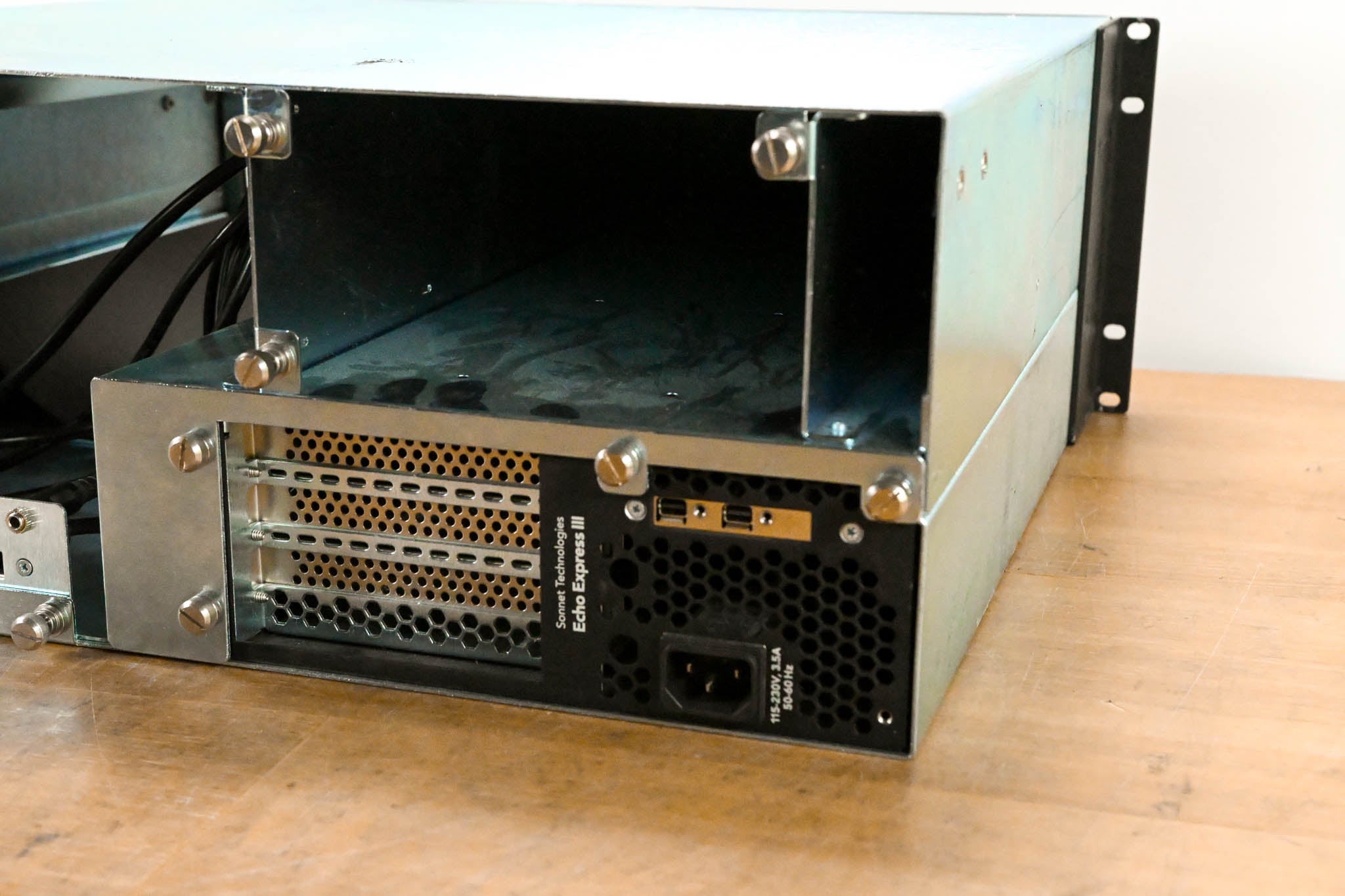 Sonnet Echo Express III Thunderbolt 2 w/ MacRac Pro Enclosure