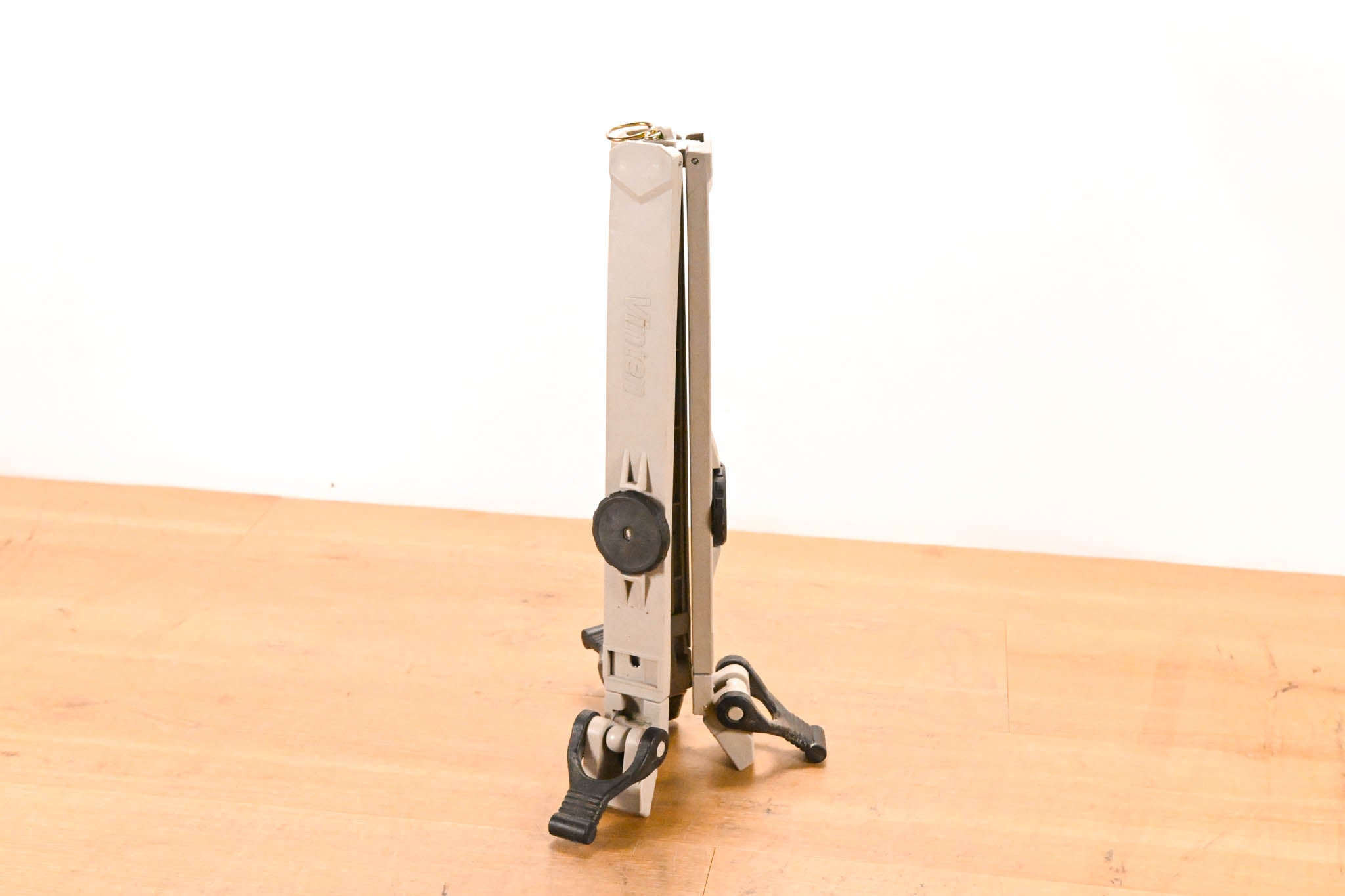 Vinten 3363-3 Lightweight Floor Tripod Spreader