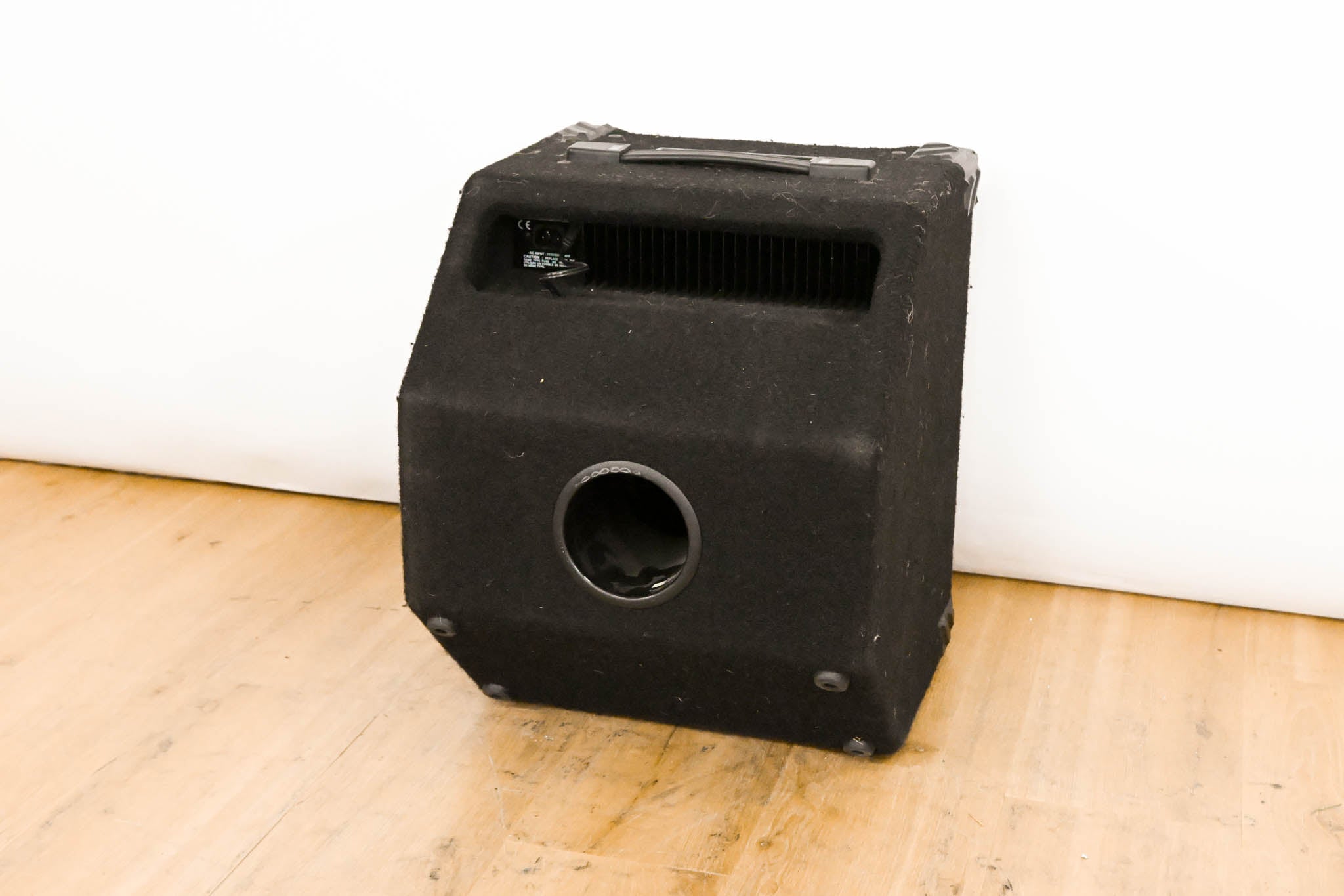 Hartke HA1200 Kickback 12 120W 12" Bass Combo Amplifier