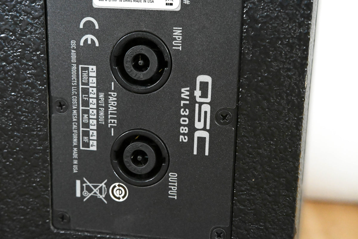 QSC WL3082 WideLine-8 3-Way Line Array Loudspeaker (PAIR)