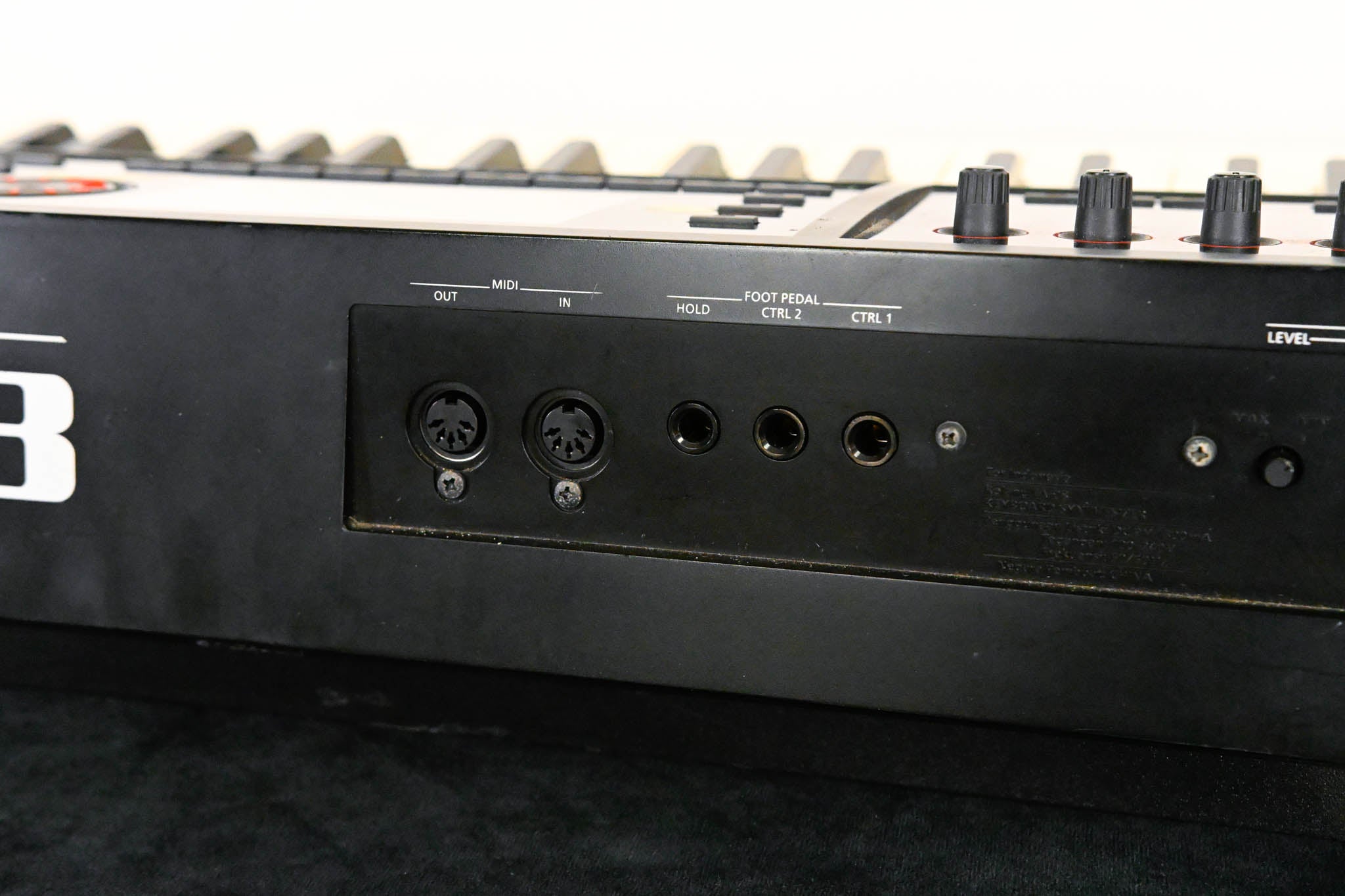 Roland FA-08 88-Key Music Workstation (NO POWER SUPPLY)