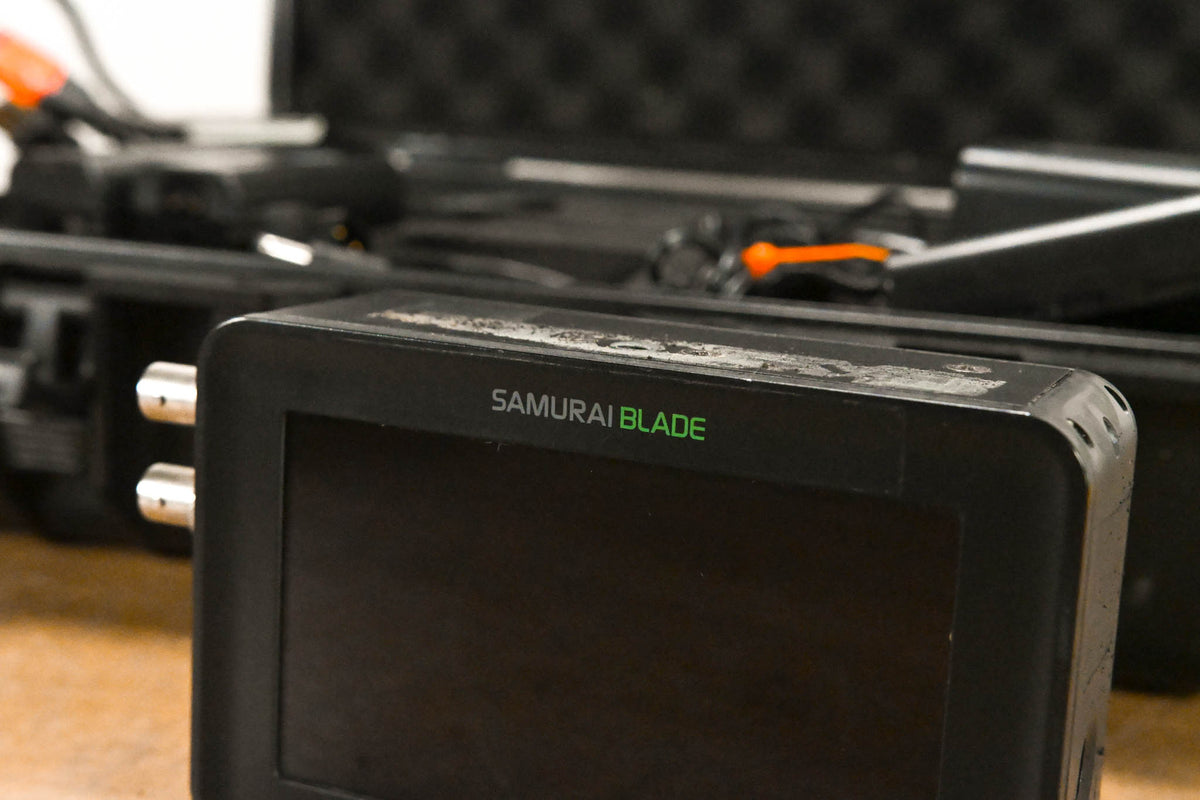 Atomos Samurai Blade 5" SDI Monitor & Recorder Kit w/ Case + USB Dock