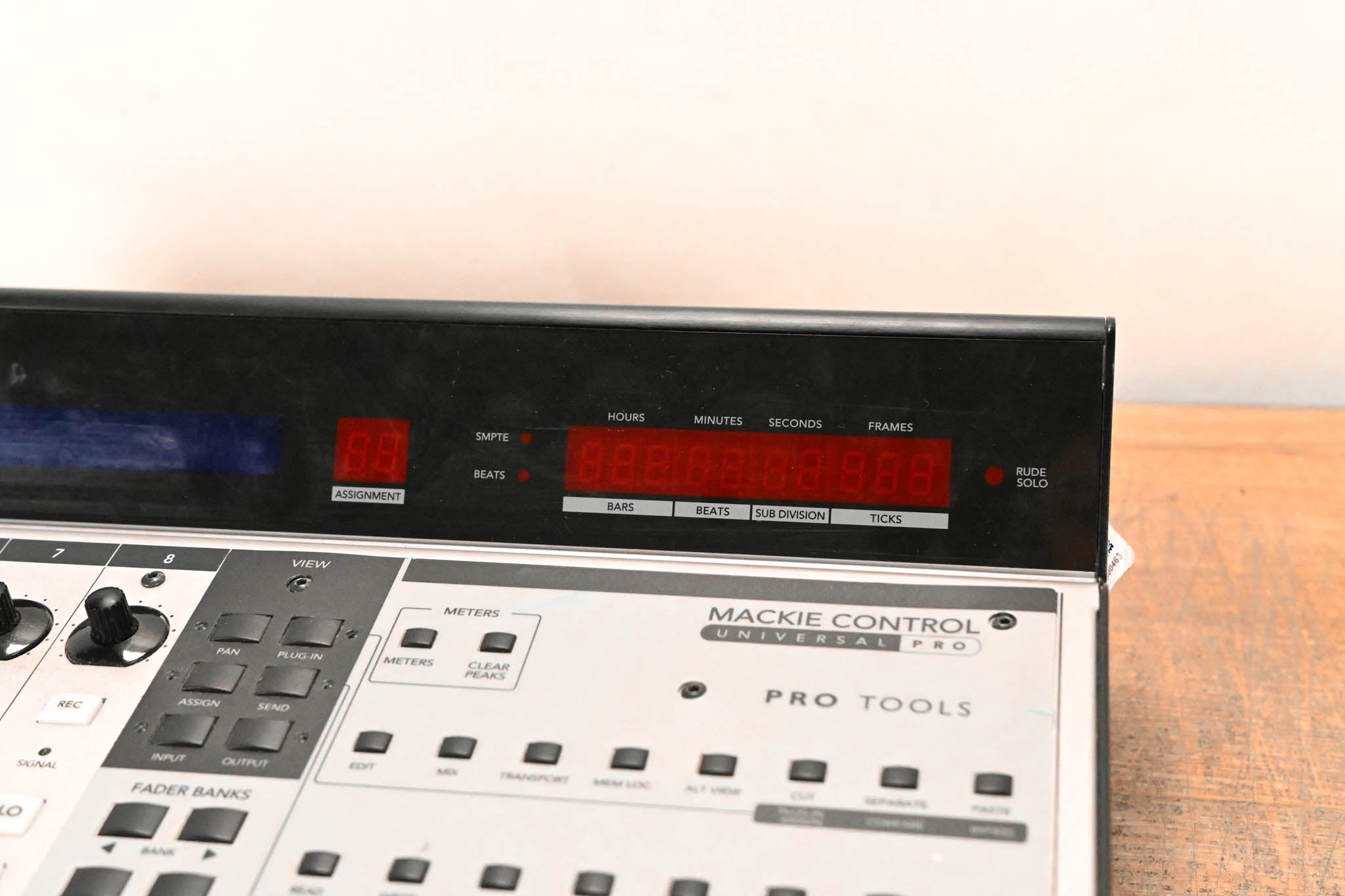 Mackie Control Universal Pro Control Surface (NO POWER SUPPLY)