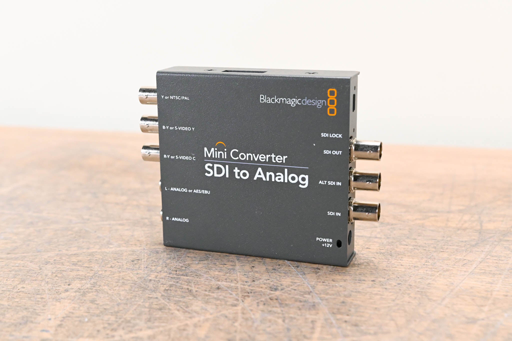 Blackmagic Design Mini Converter - SDI to Analog