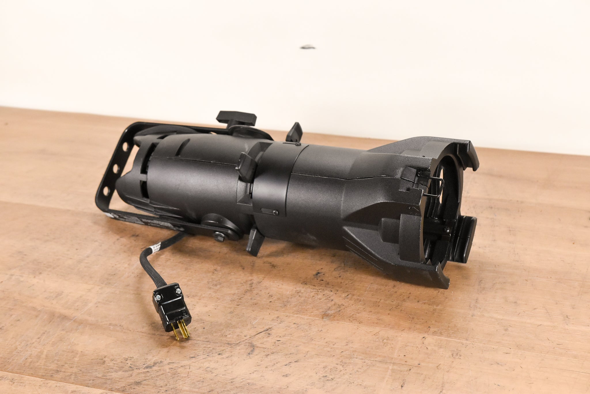 ETC Source Four Jr 26 Degree 575 Ellipsoidal Light