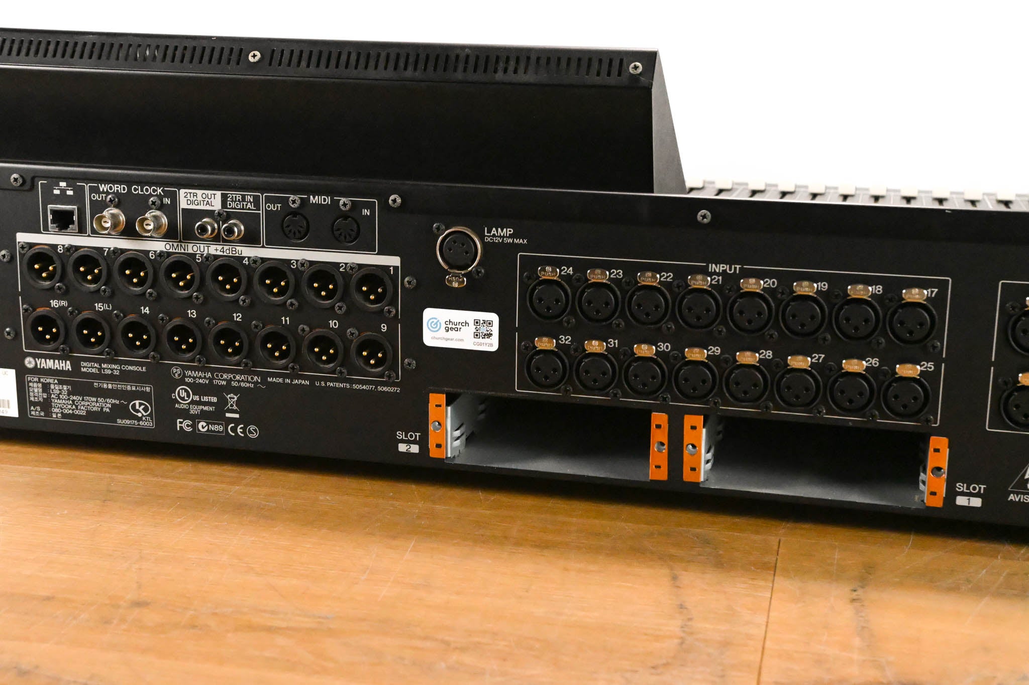 Yamaha LS9-32 32-Input Digital Mixing Console