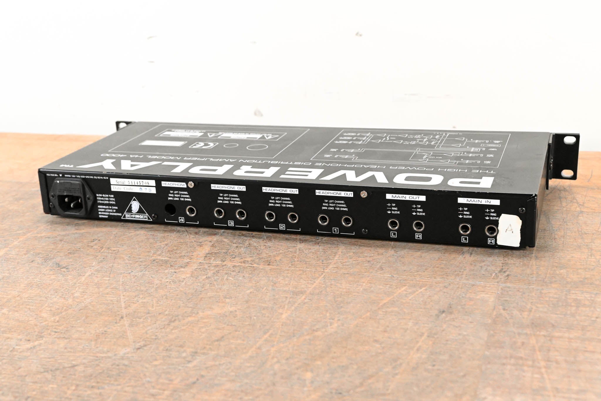 Behringer HA4000 Powerplay 4-Channel Stereo Headphone Amplifier