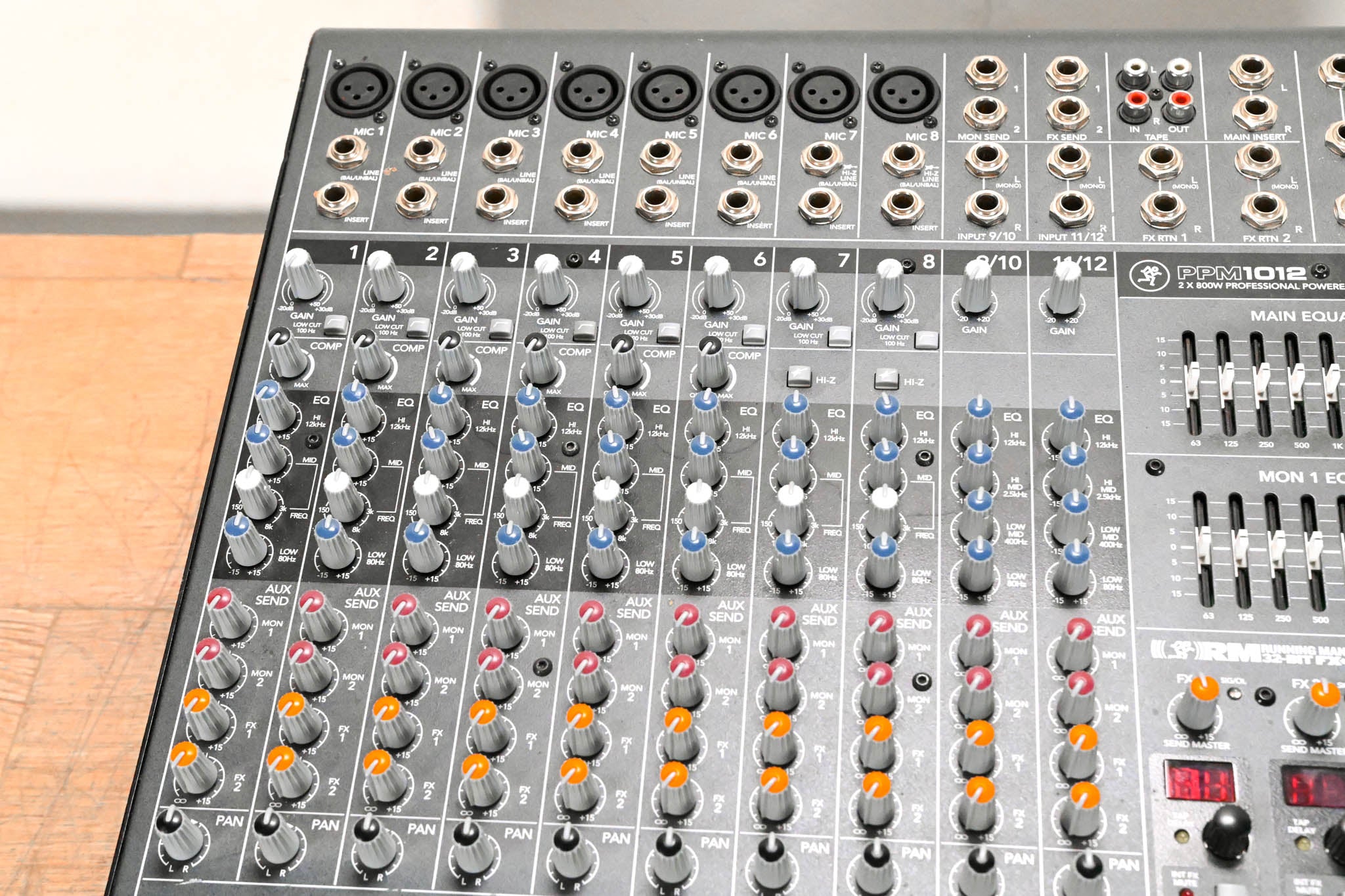 Mackie PPM1012 12-Channel 1600W Powered Mixer with Effects
