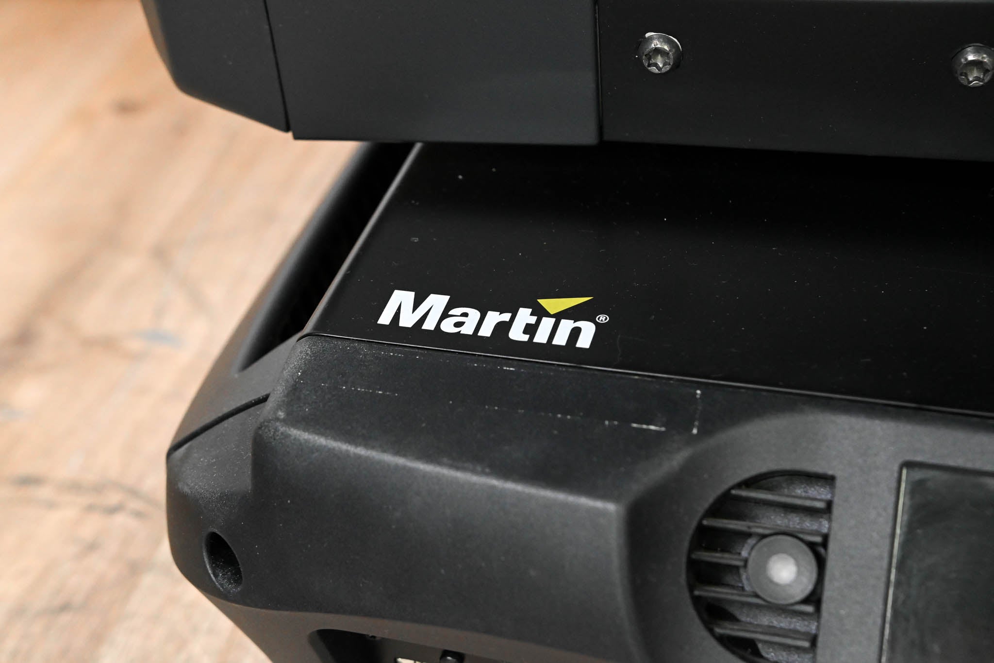 Martin Lighting MAC III Profile Moving Light with Road Case