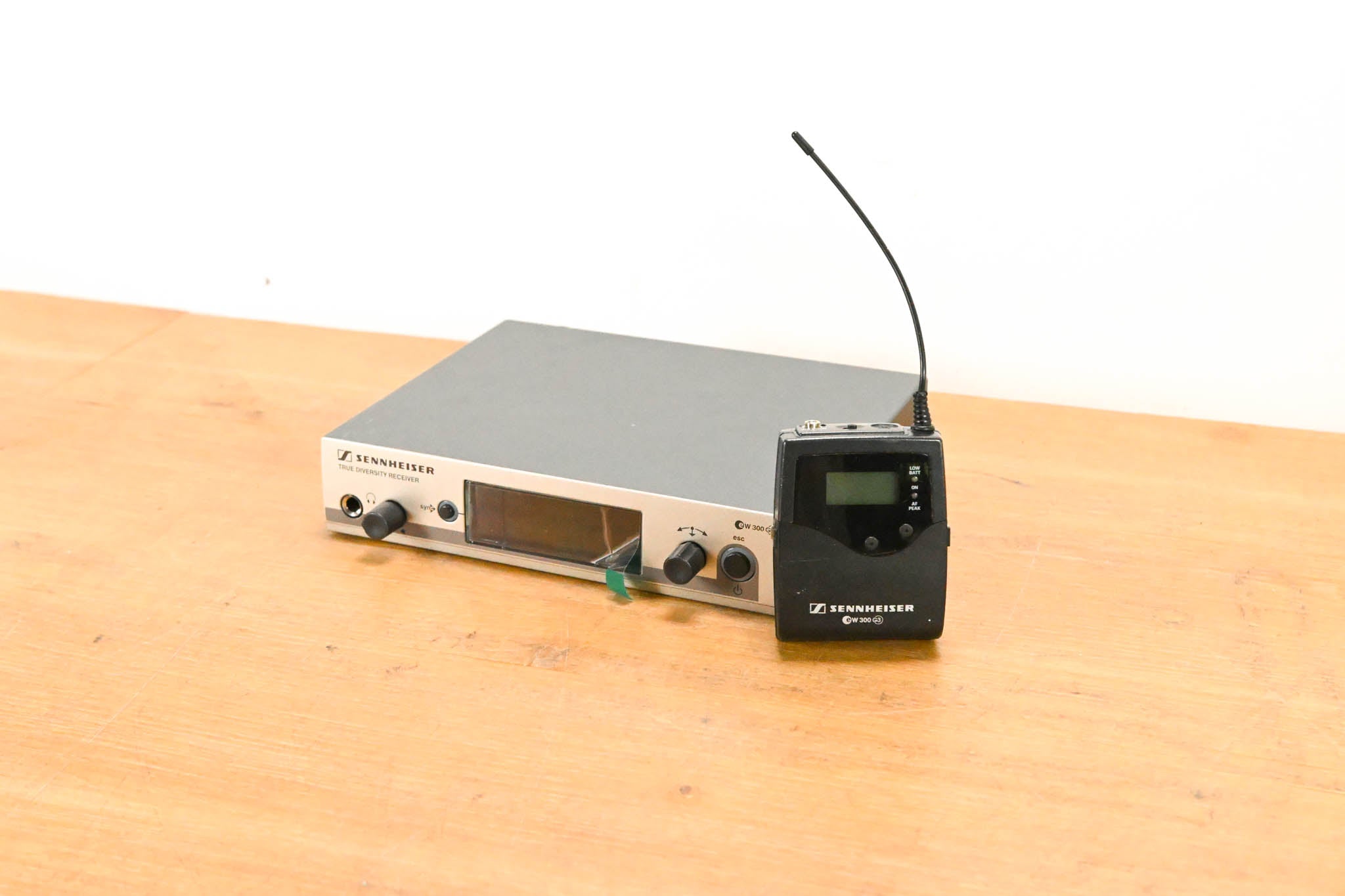 Sennheiser ew 300 G3 Bodypack Wireless System - A Range NO POWER SUPPLY