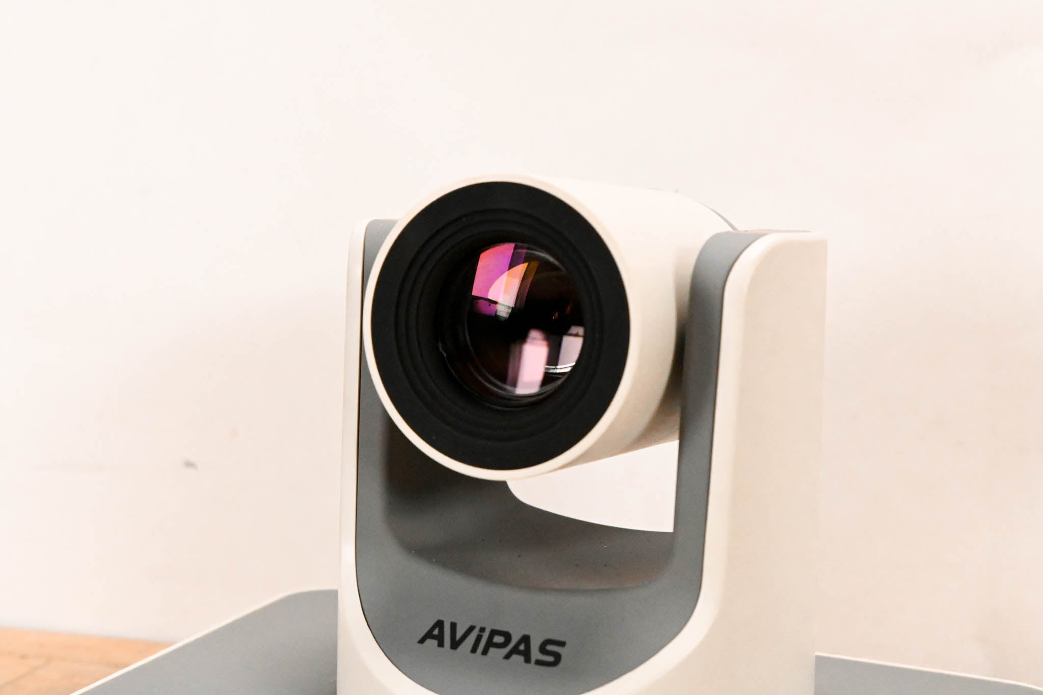 Avipas AV-1360 20x SDI/HDMI PTZ Camera (NO POWER SUPPLY)
