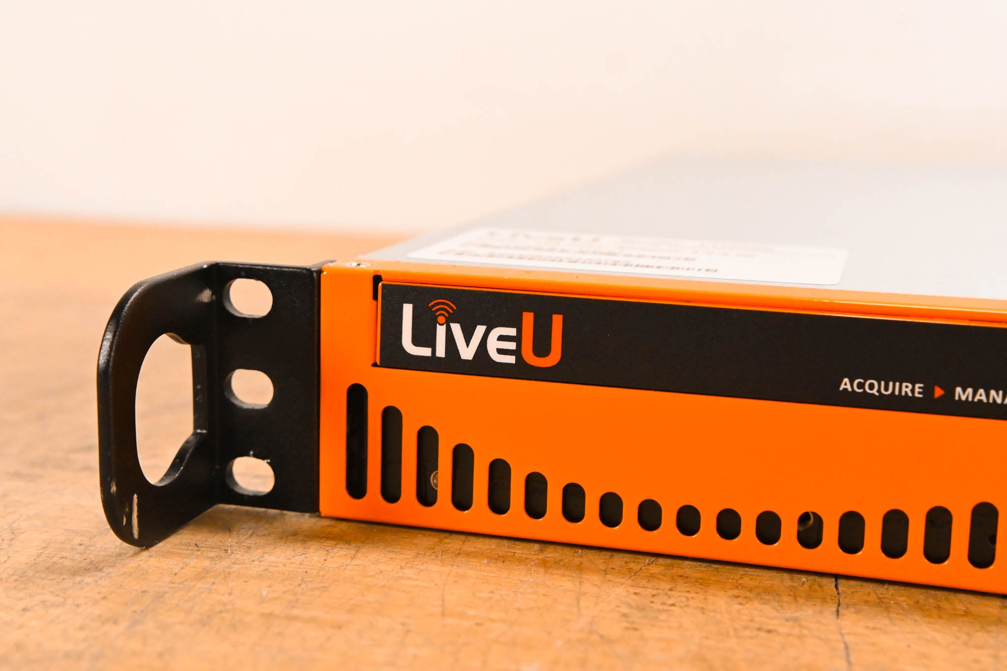 LiveU LU2000 Dual HD Output Decoder Server