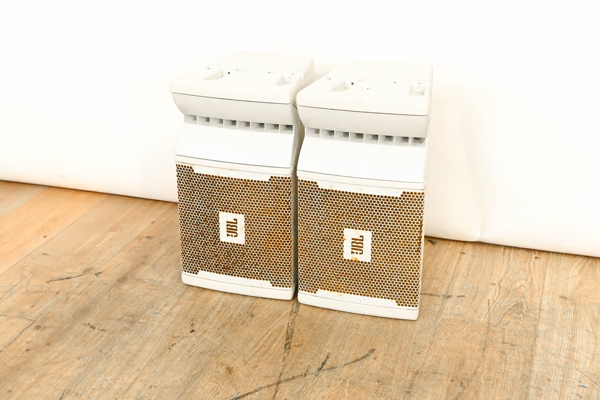 JBL VRX928LA-WH 8" Two-Way Line Array Loudspeaker System (PAIR)