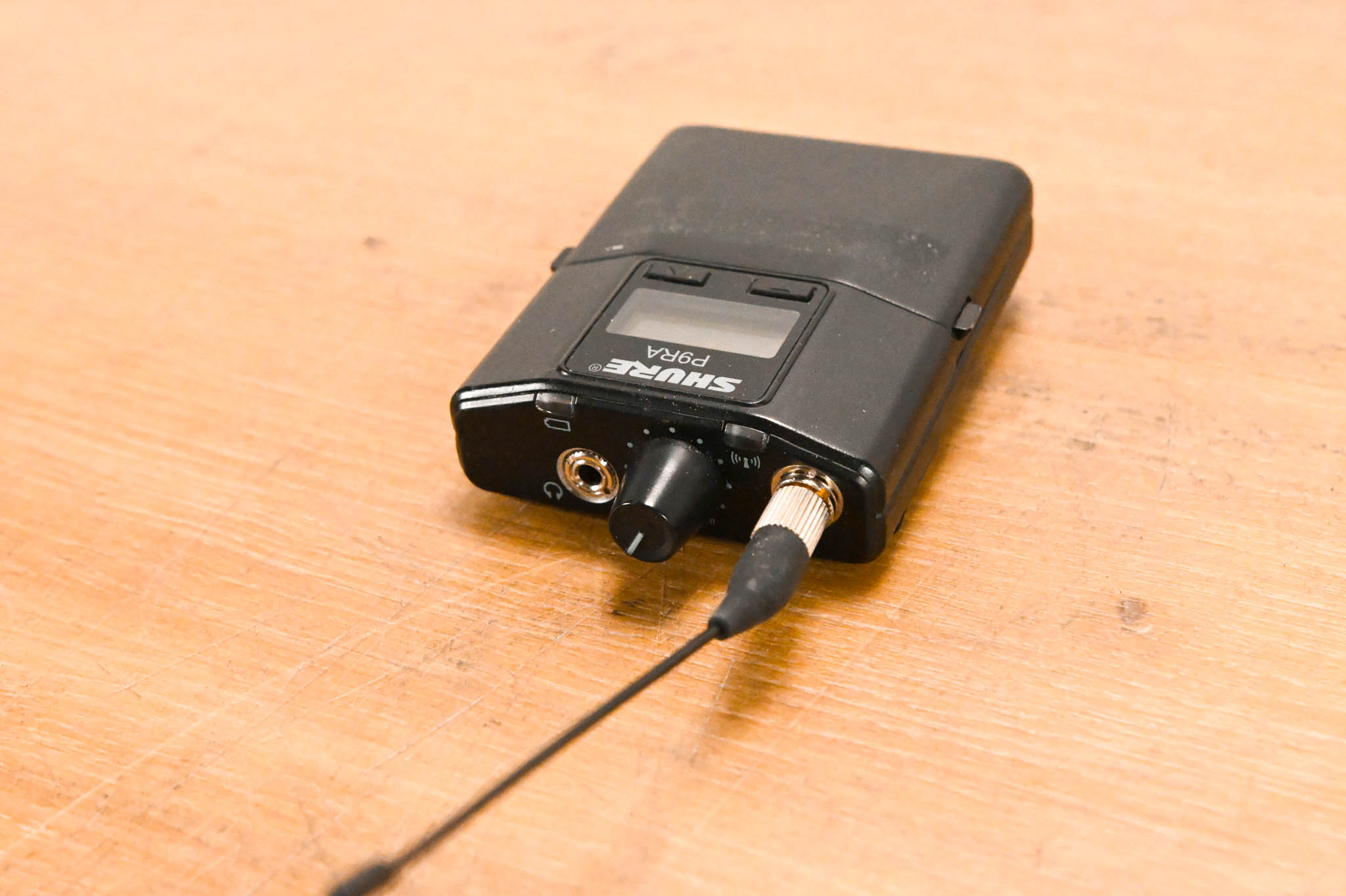 Shure P9RA-K1 Wireless Bodypack Receiver - K1 Band: 596-632 MHz