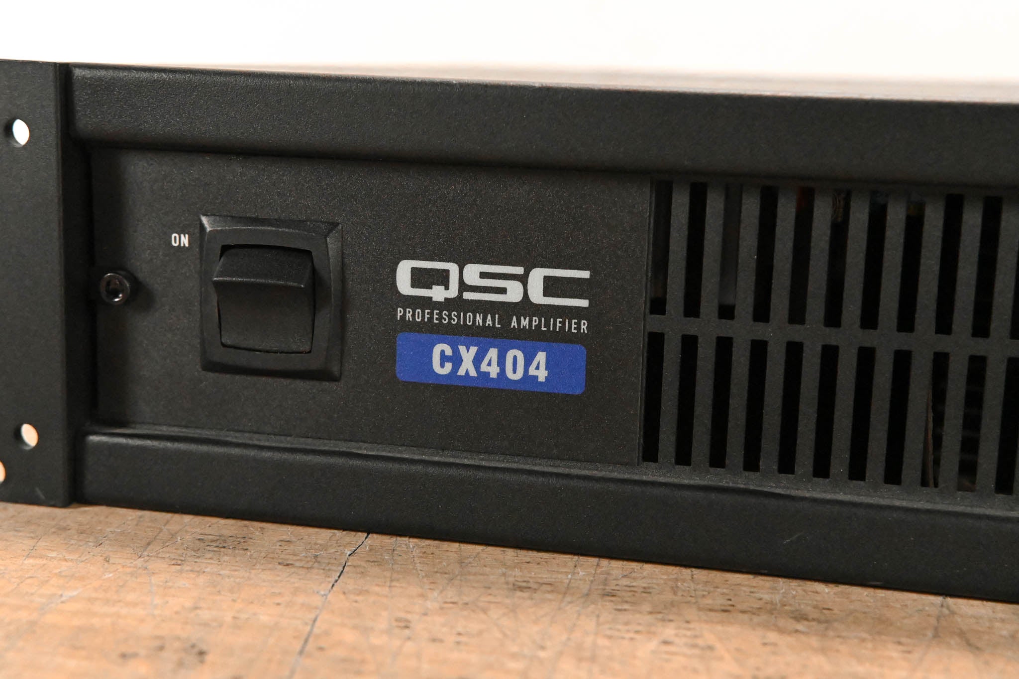 QSC CX404 400W 4-Channel Power Amplifier