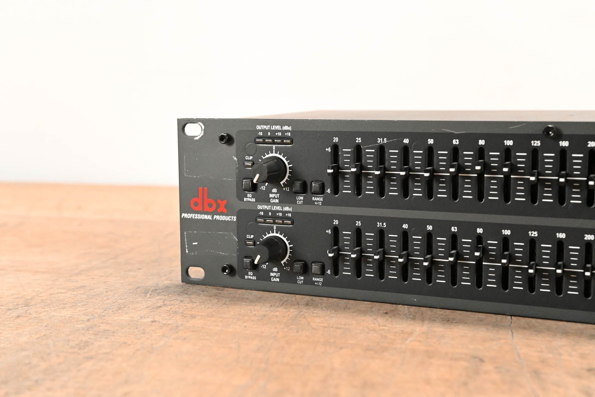 dbx 231 Dual-Channel 31-Band Graphic Equalizer
