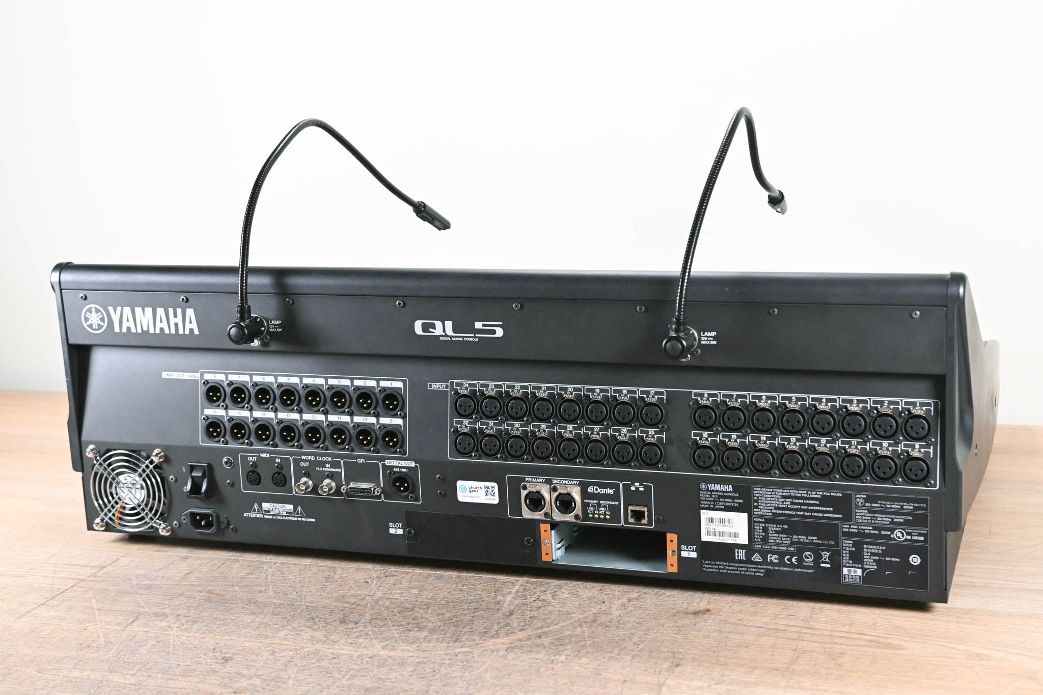 Yamaha QL5 64-Channel Digital Audio Mixing Console