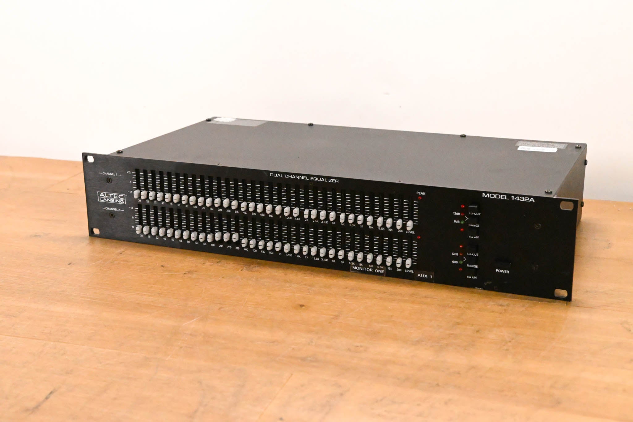 Altec Lansing 1432A 31 Band Graphic Equalizer