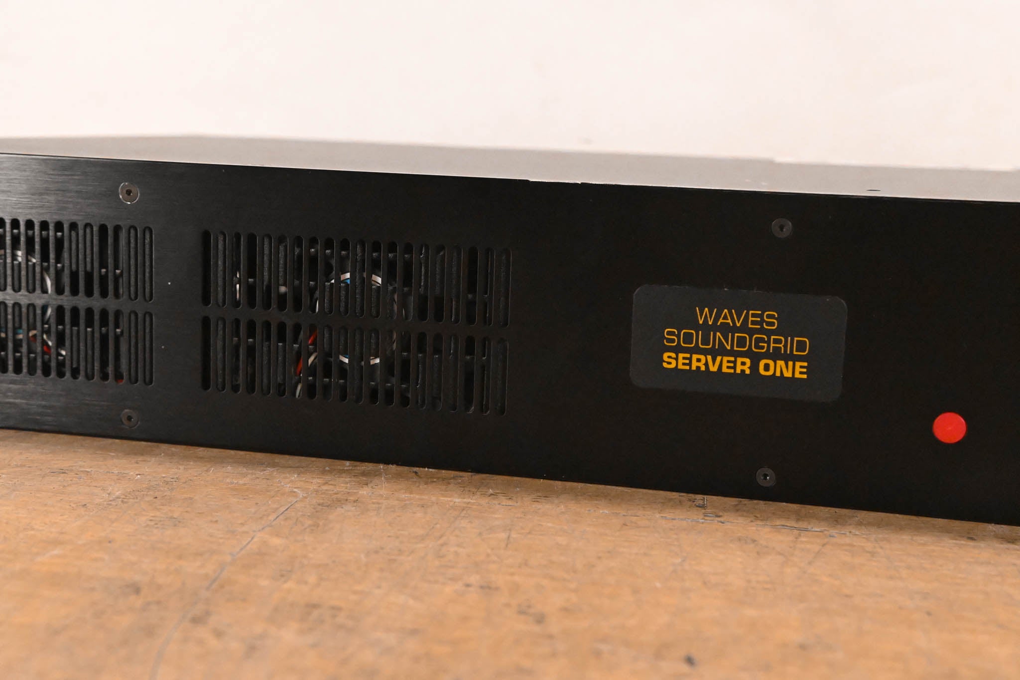 Waves SoundGrid Server One V2