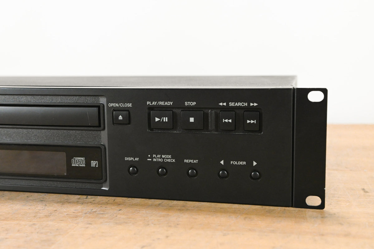 TASCAM CD-200 CD/MP3 Player