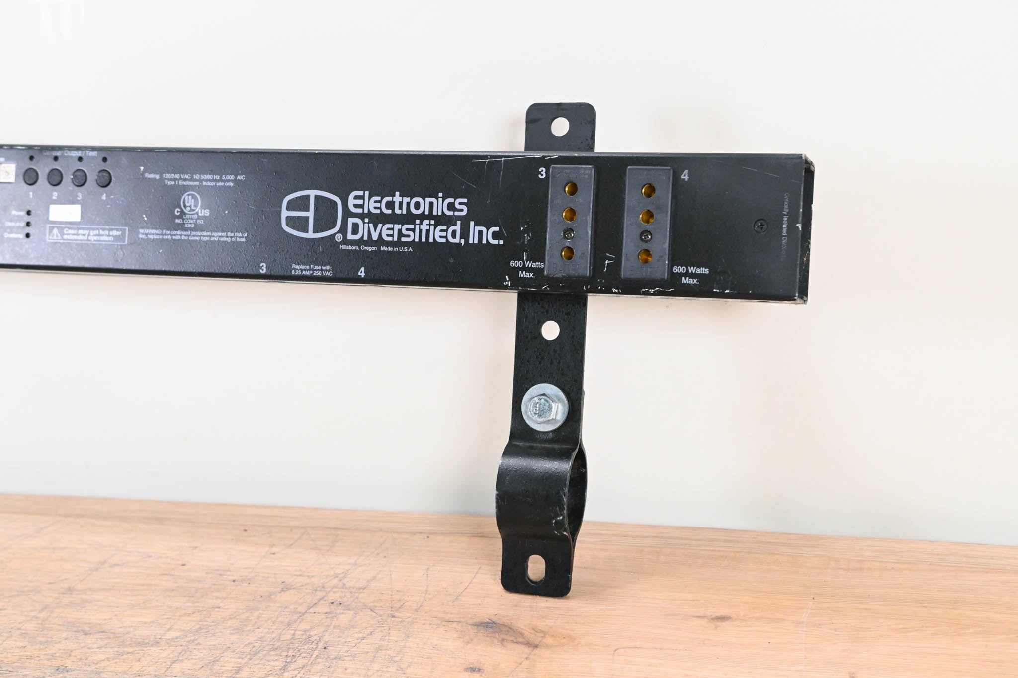 Electronics Diversified, Inc. SCRimmer Stik SS-4x6 4-Output Dimmer