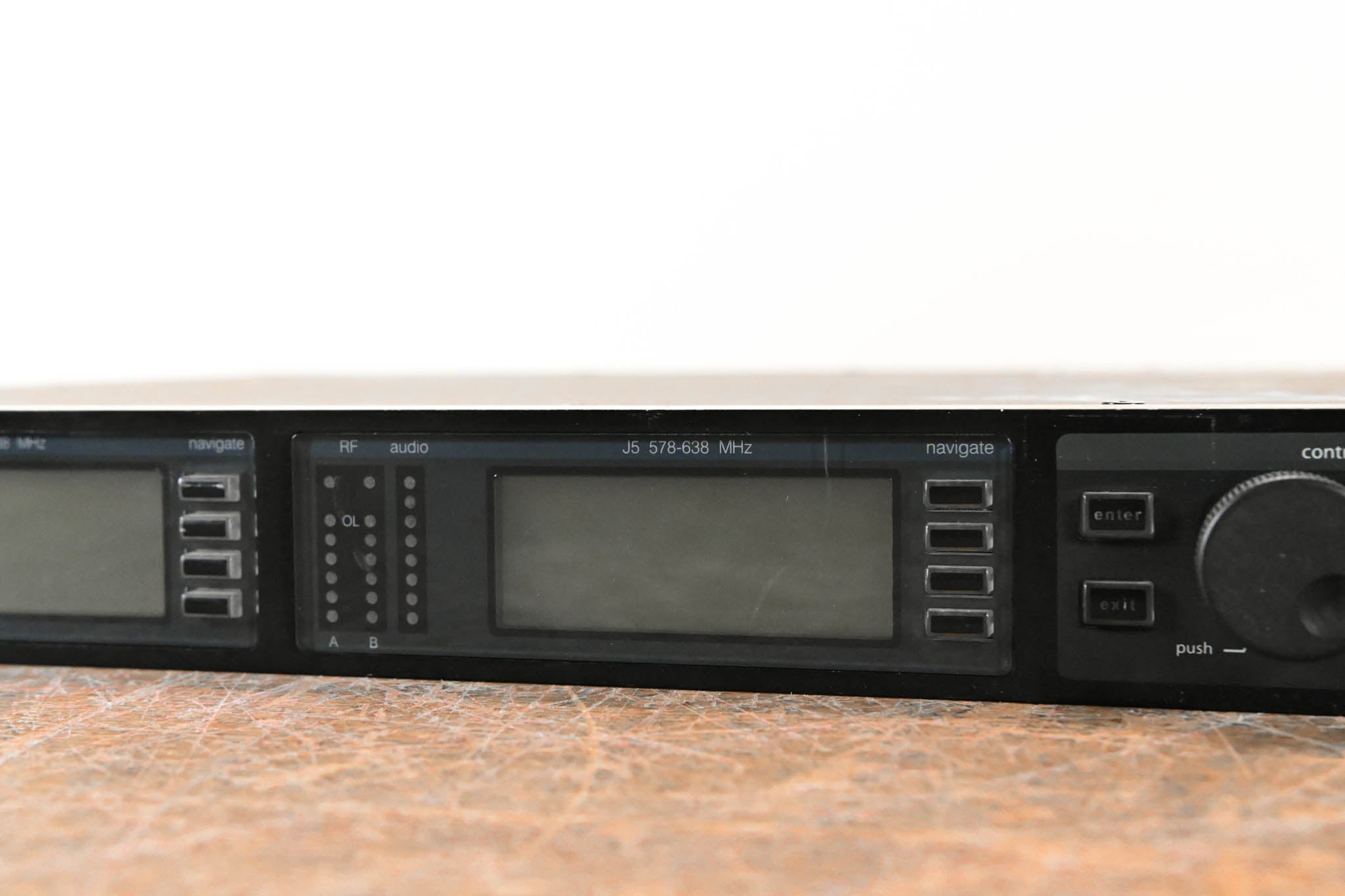 Shure UR4D+ Dual-Channel Wireless Receiver - J5 Band: 578-638 MHz